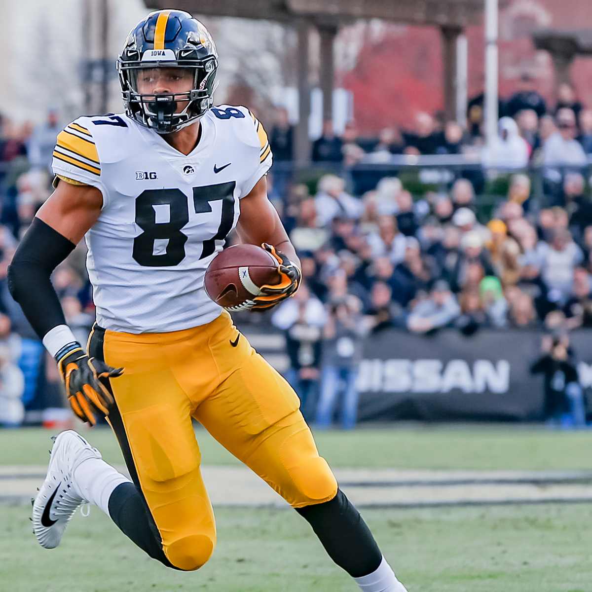 Noah Fant: Iowa Hawkeyes tight end