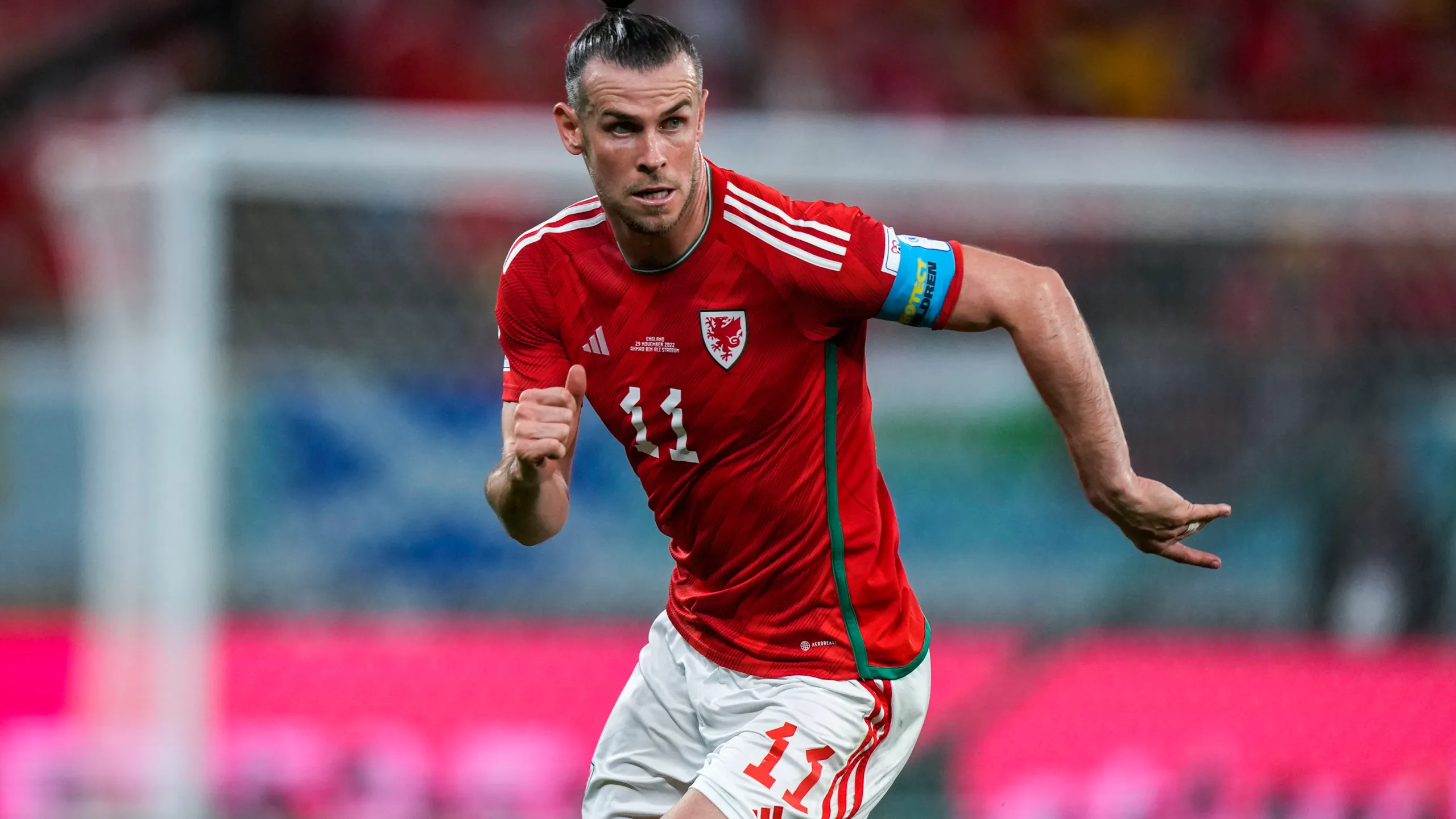 Bale makes early exit for Wales against