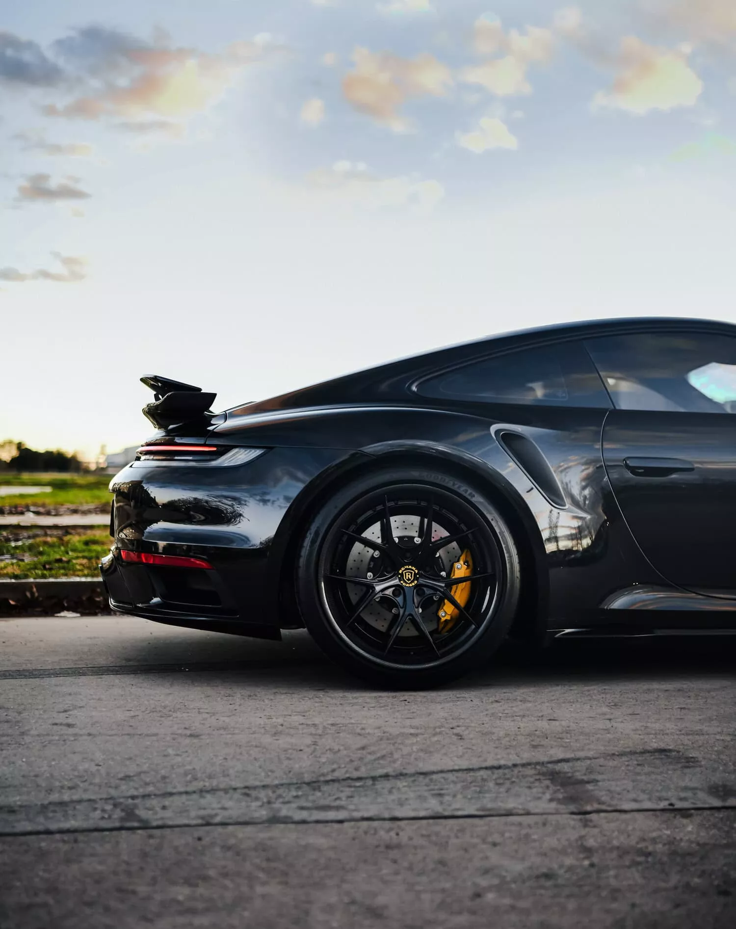 Porsche 992 Turbo S. RFG15 Trinity