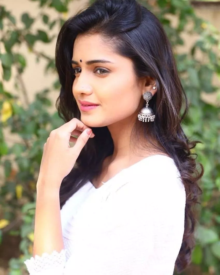 Hruta Durgule Biography, Hruta Durgule