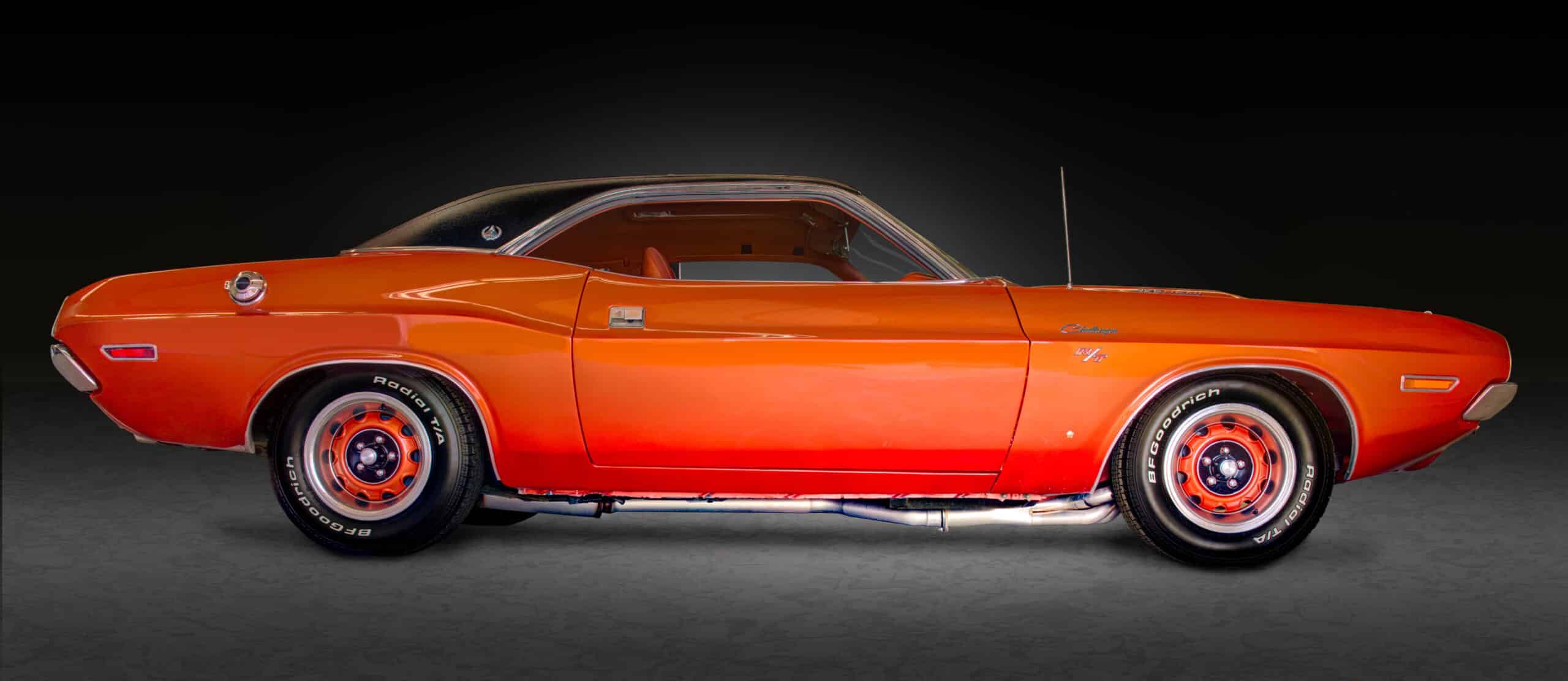 Dodge Challenger Photo