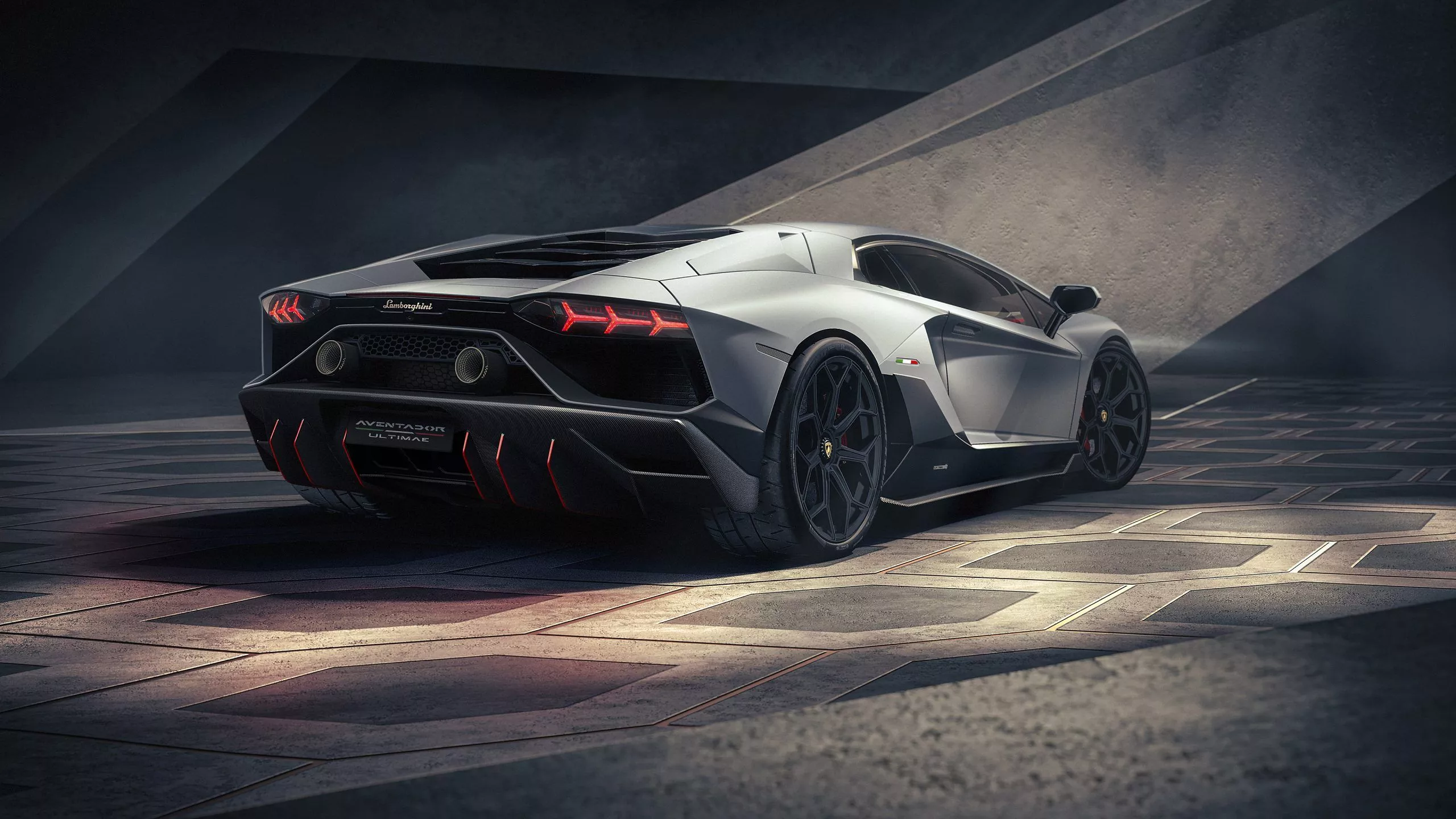 2022 Lamborghini Aventador LP780 4