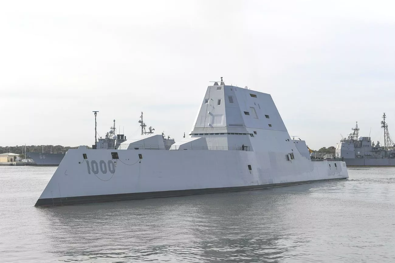 Stunning Image of the USS Zumwalt