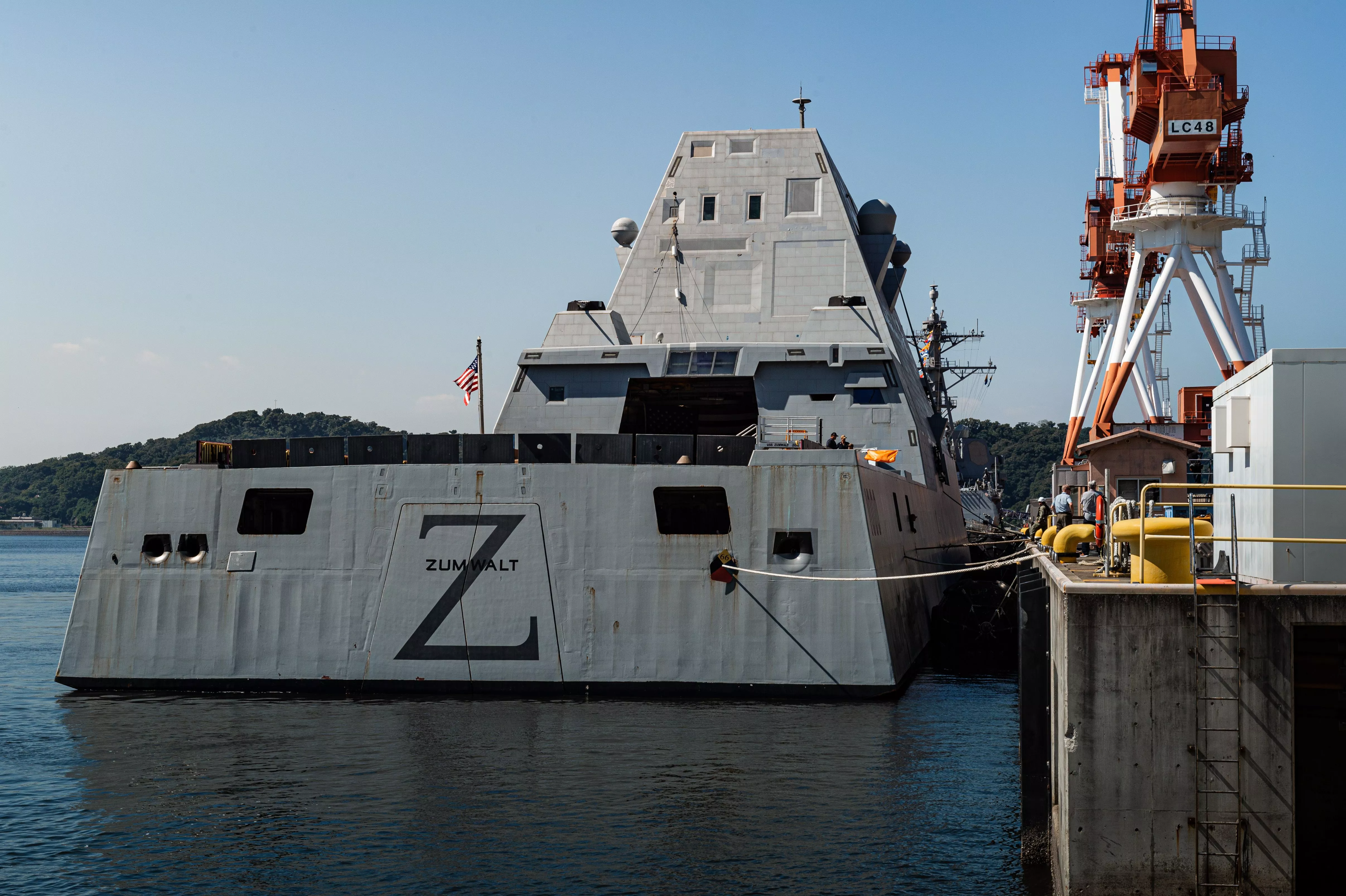 Stealth destroyer Zumwalt tackles