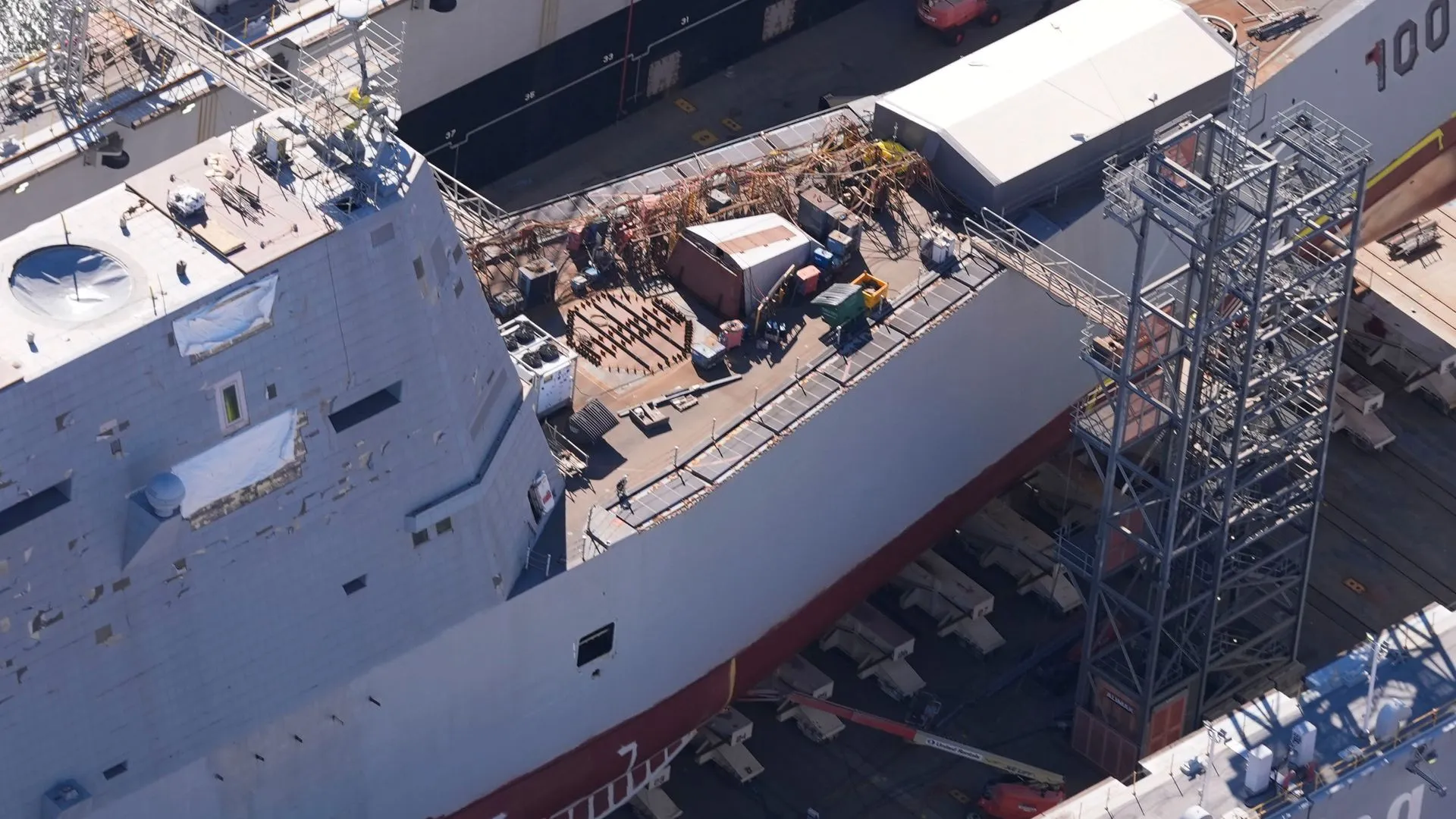Advanced Zumwalt destroyers to host US