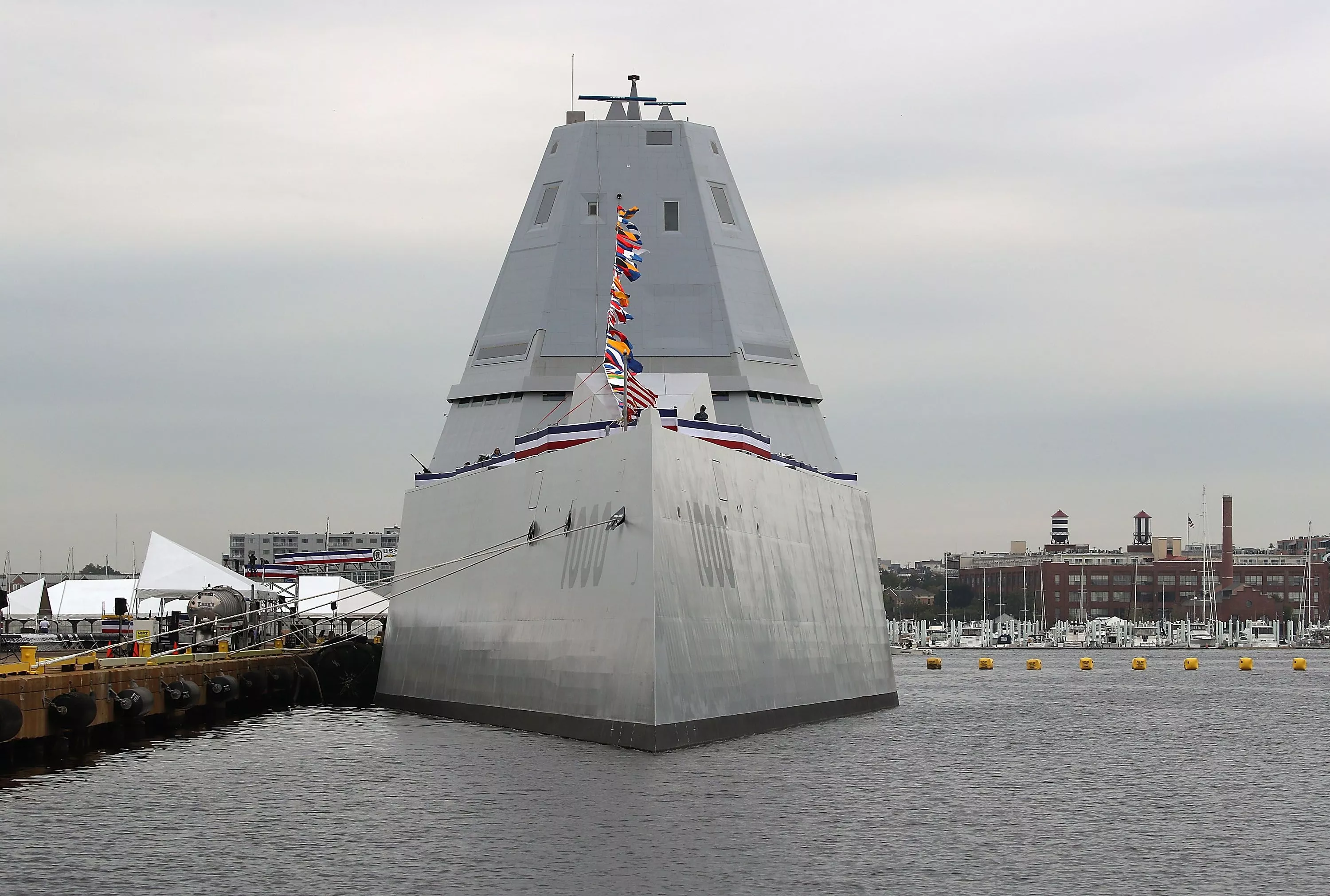USS Zumwalt Class Destroyers. Zumwalt