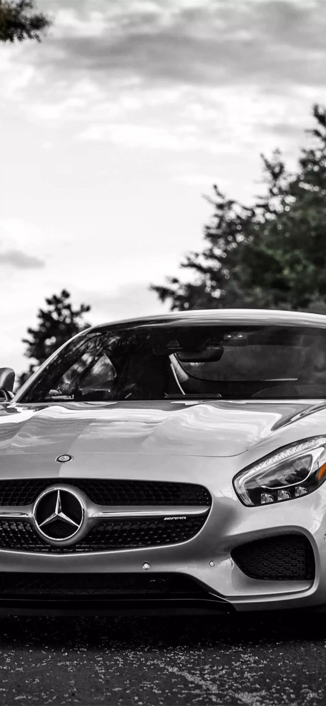 Latest Mercedes Benz iPhone HD