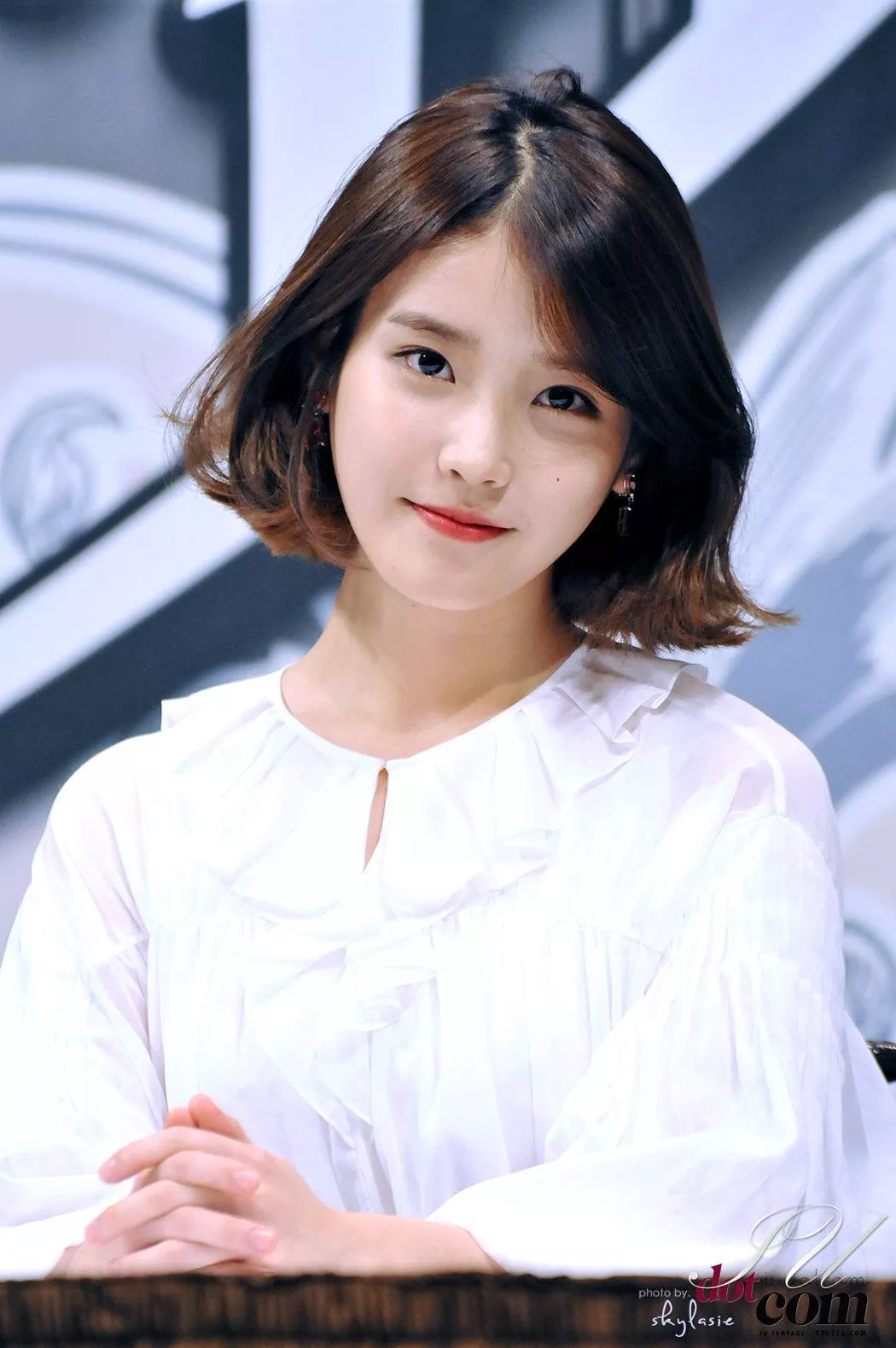 IU Short Hair In White Wallpaper