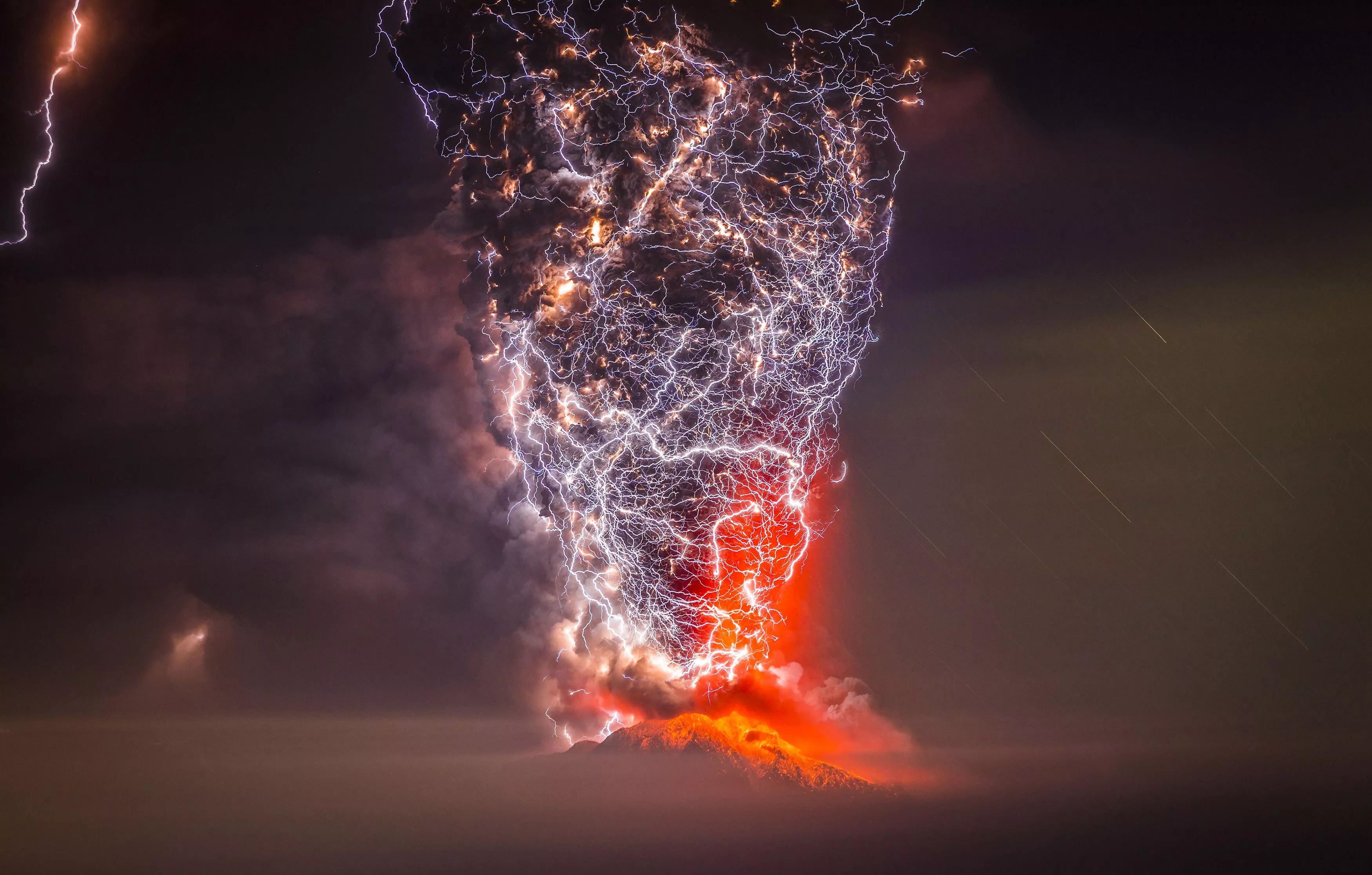 Download Volcano Storm Photography