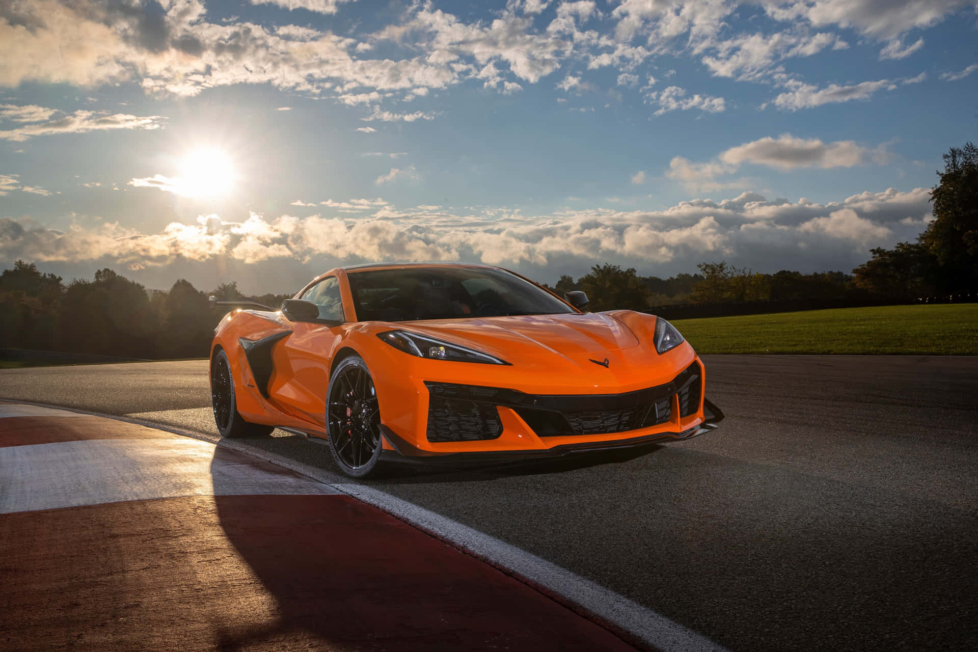 Download Orange Corvette C8 Sunset