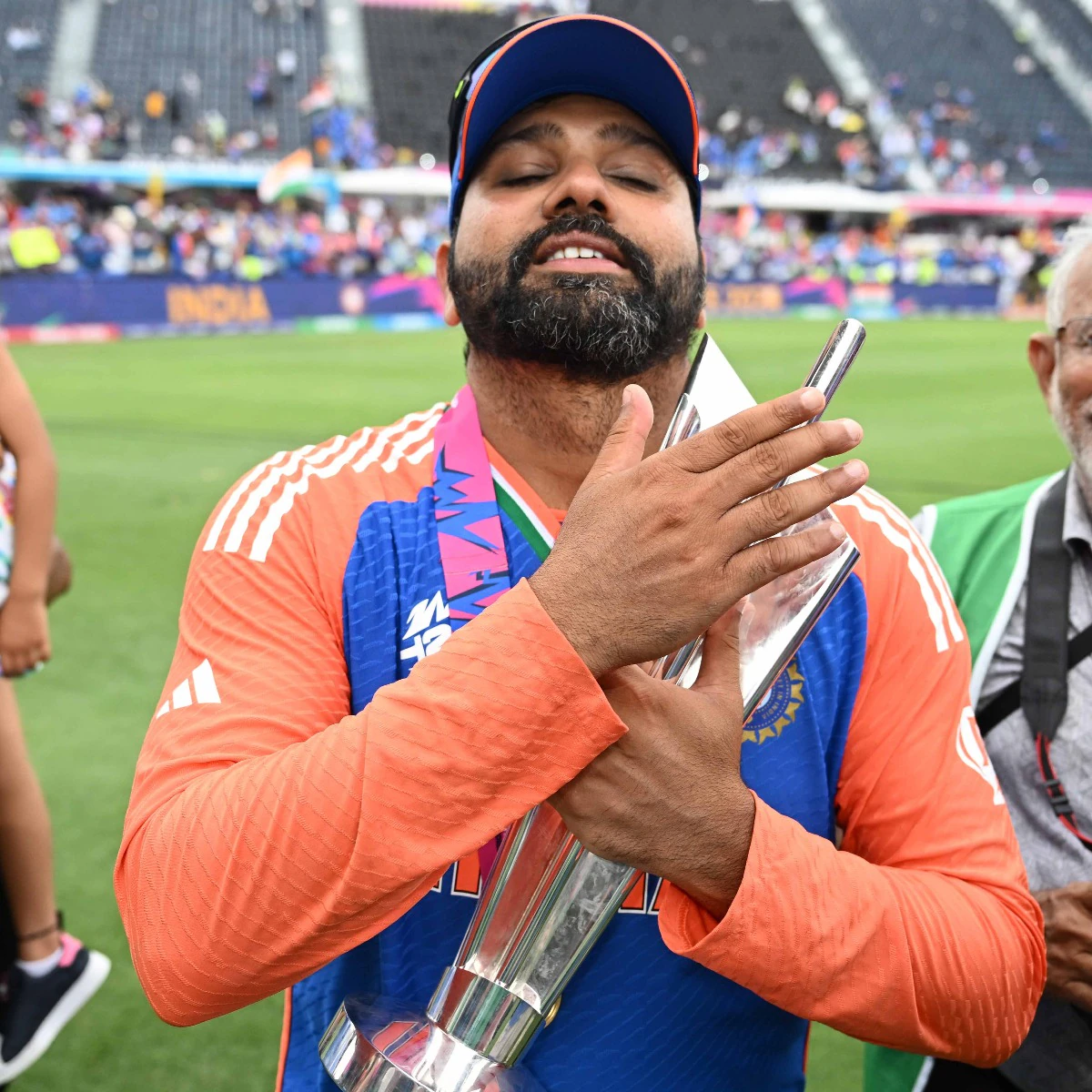 Rohit Sharma poses with T20 World Cup