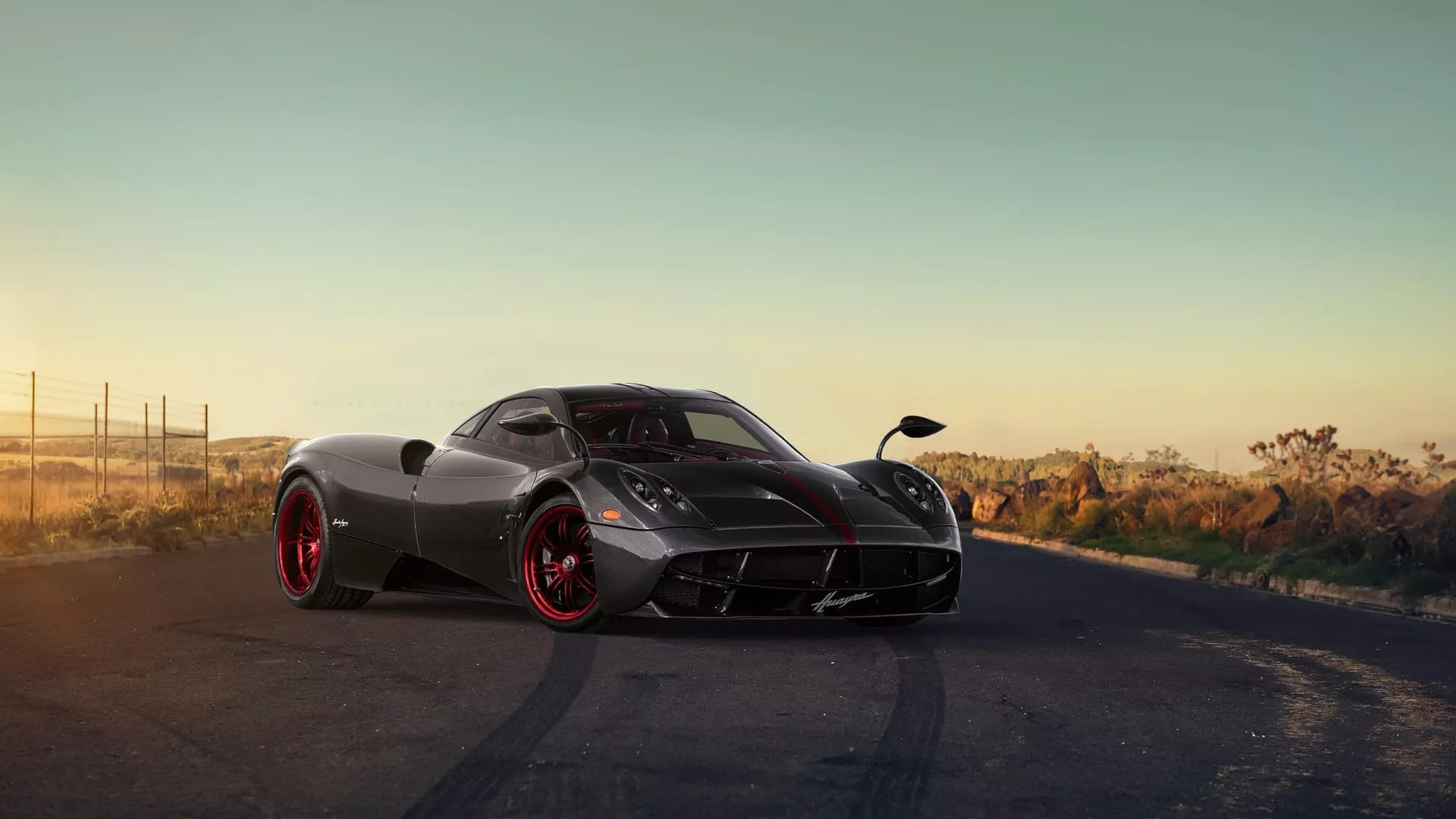Pagani Huayra Theme for Windows 10 and 11