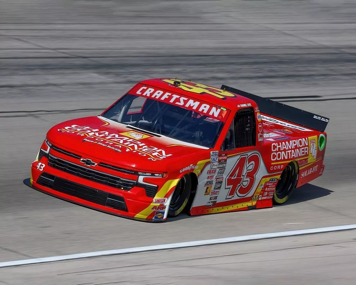 Daniel Dye NASCAR Craftsman Truck