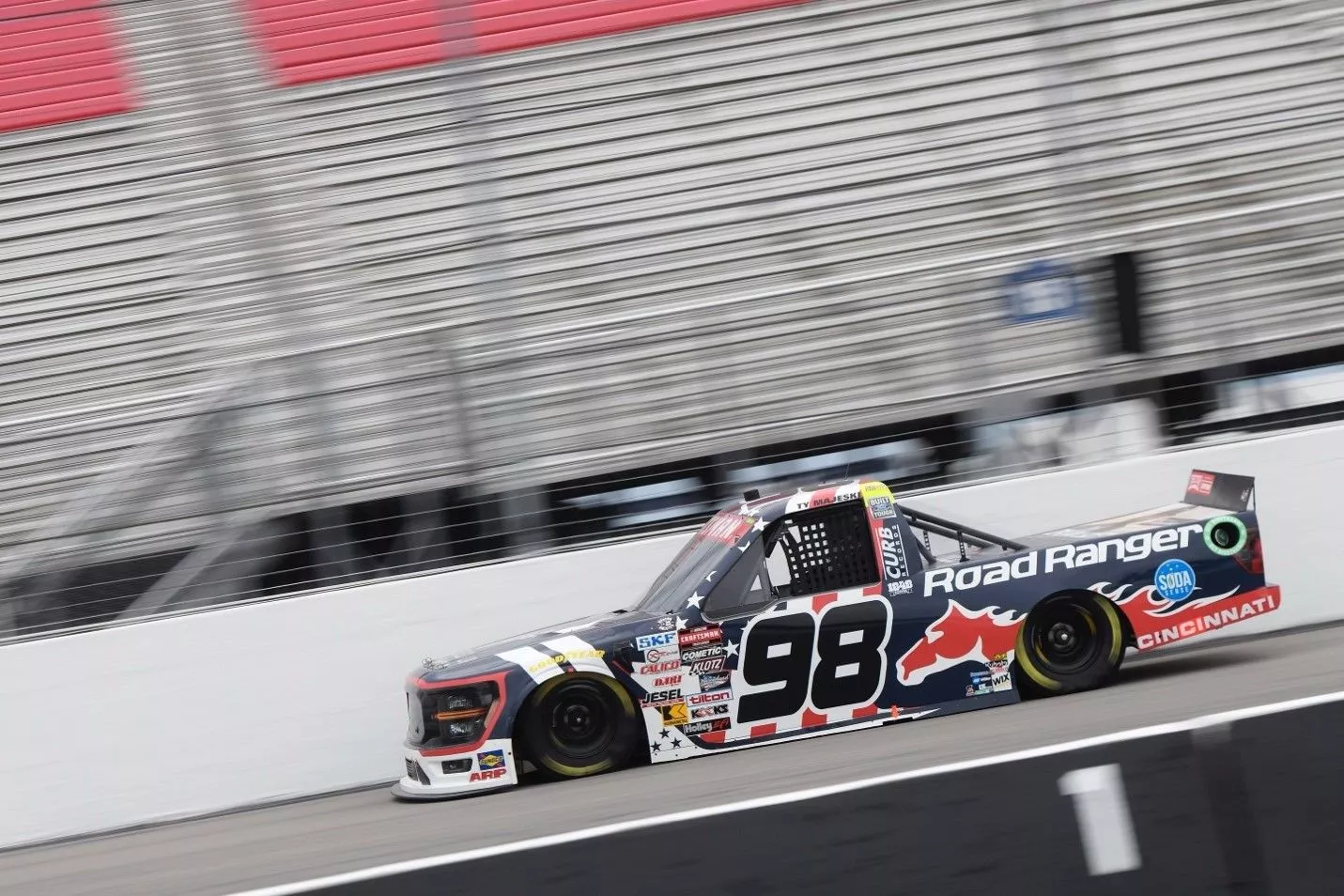 MAJESKI WINS NASCAR CRAFTSMAN TRUCK