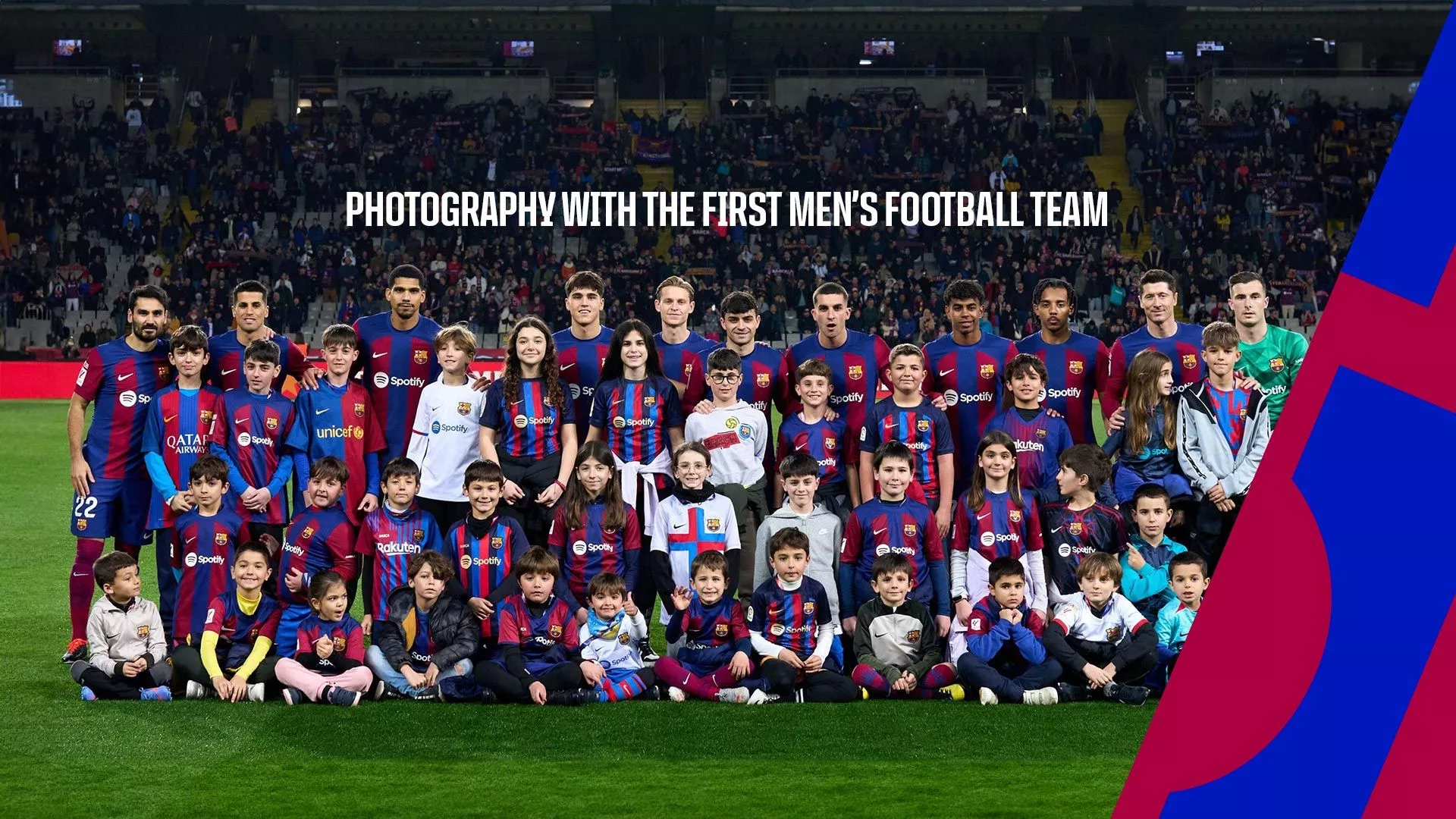 picture taken with the FC Barcelona team