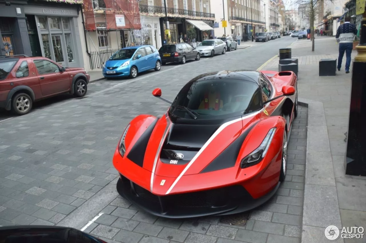 Ferrari LaFerrari January 2016