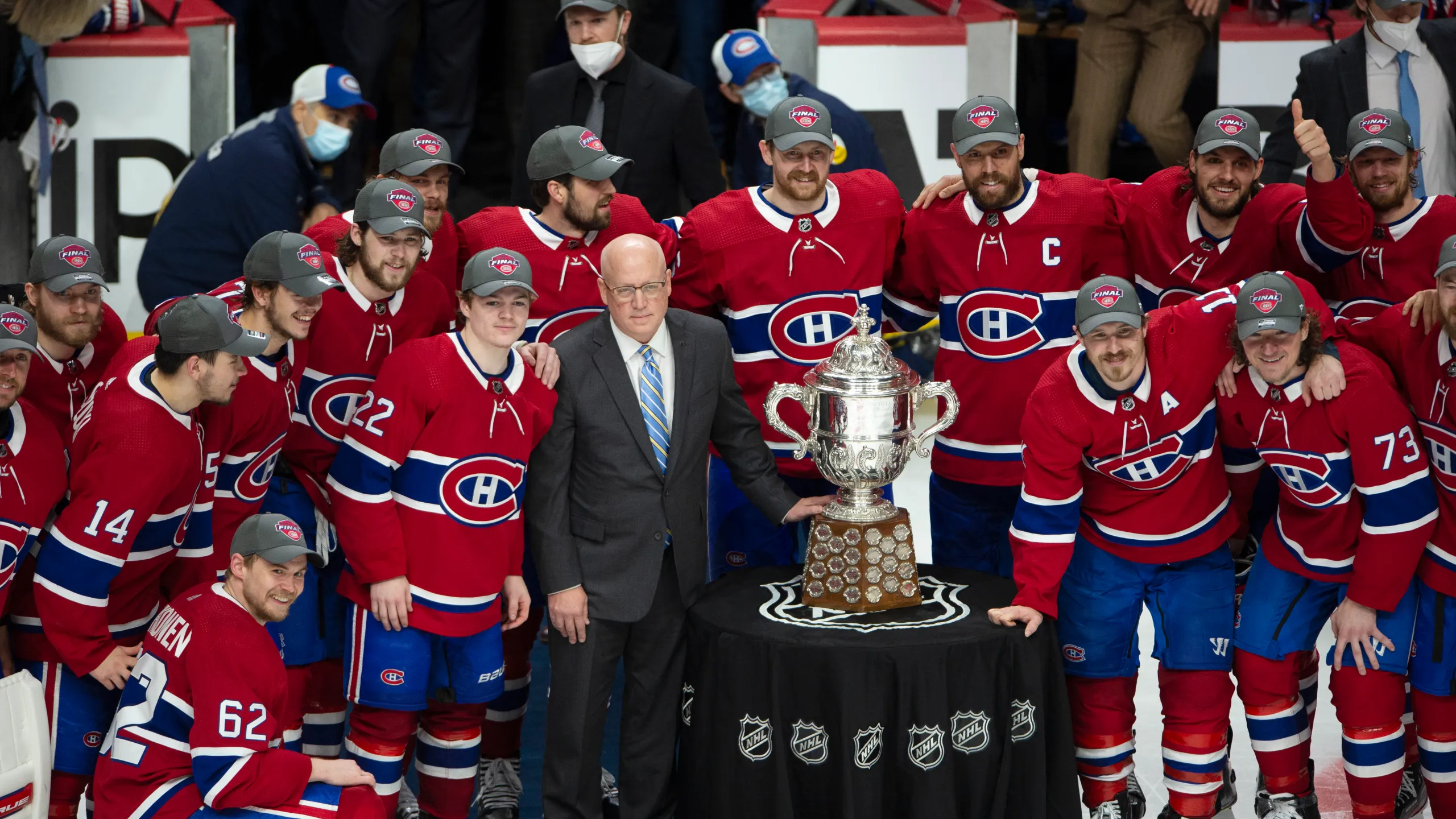 One trophy ignored, Canadiens shift