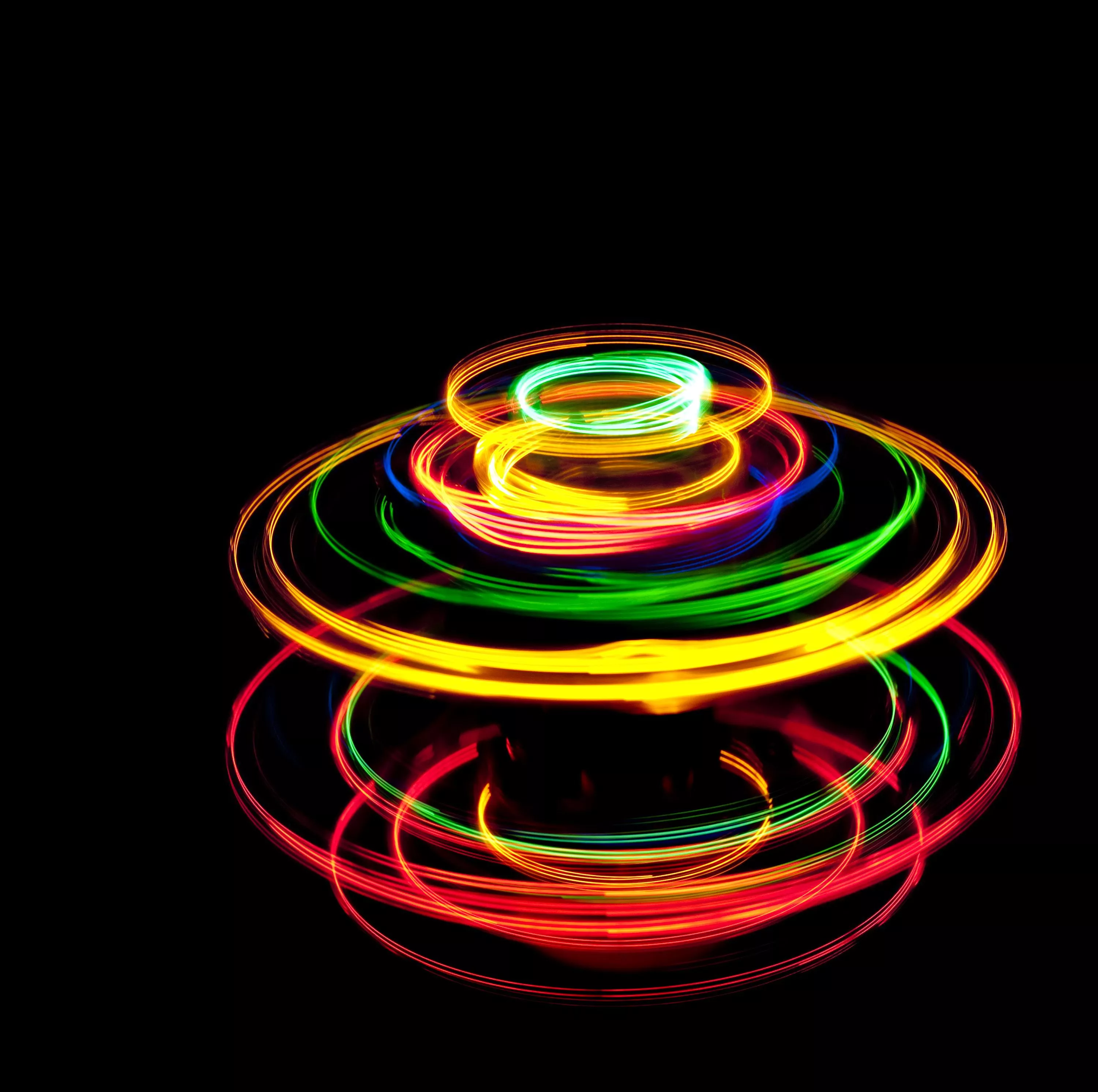Free 3565 Spinning Top