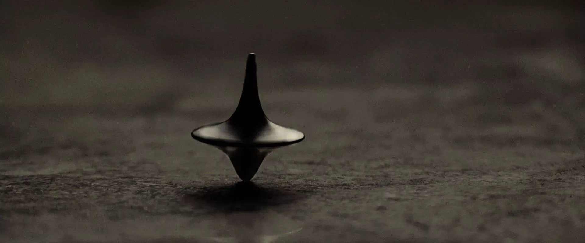 Black spinning top, movies, Inception