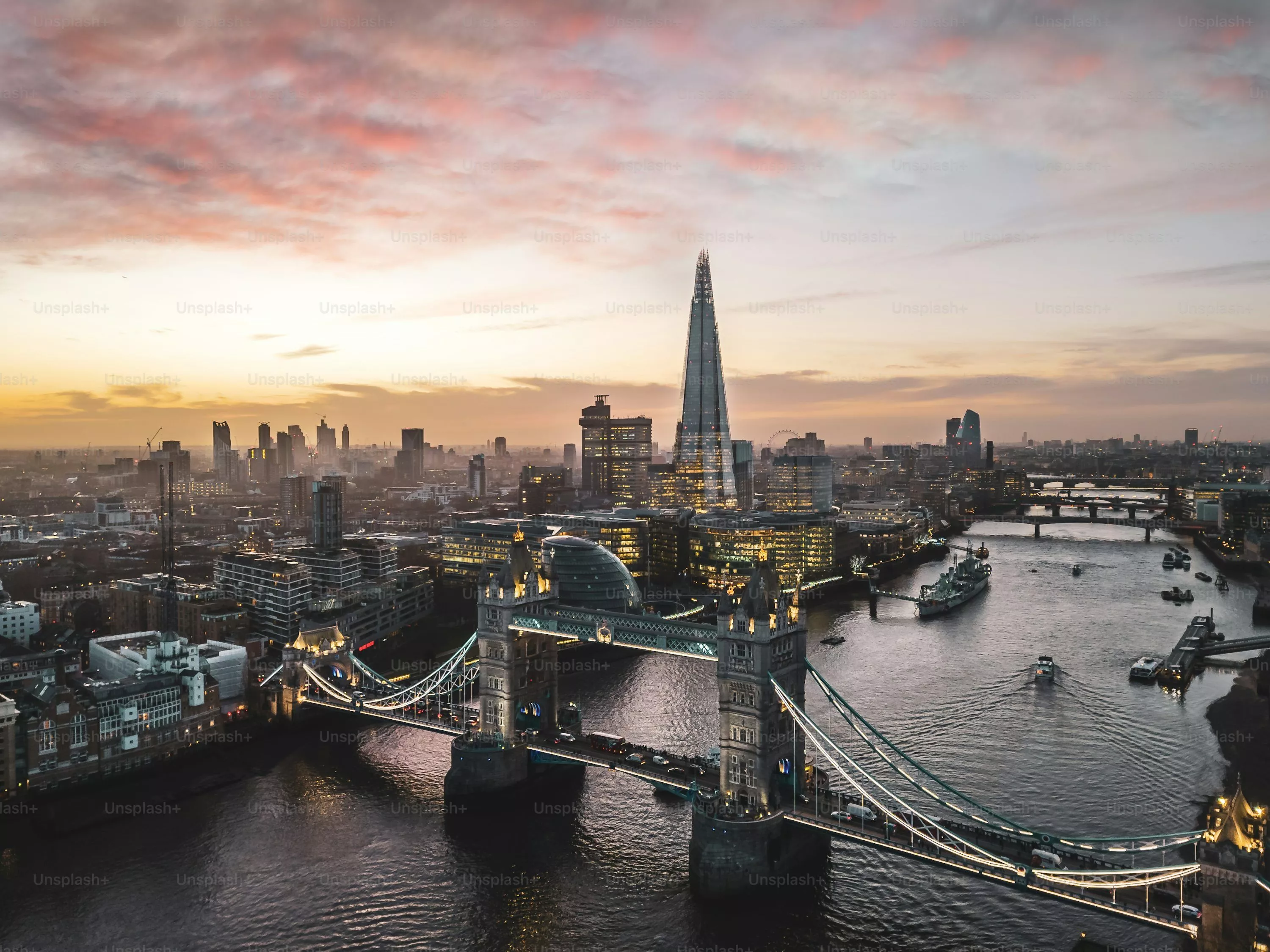 City Wallpaper: Free HD Download