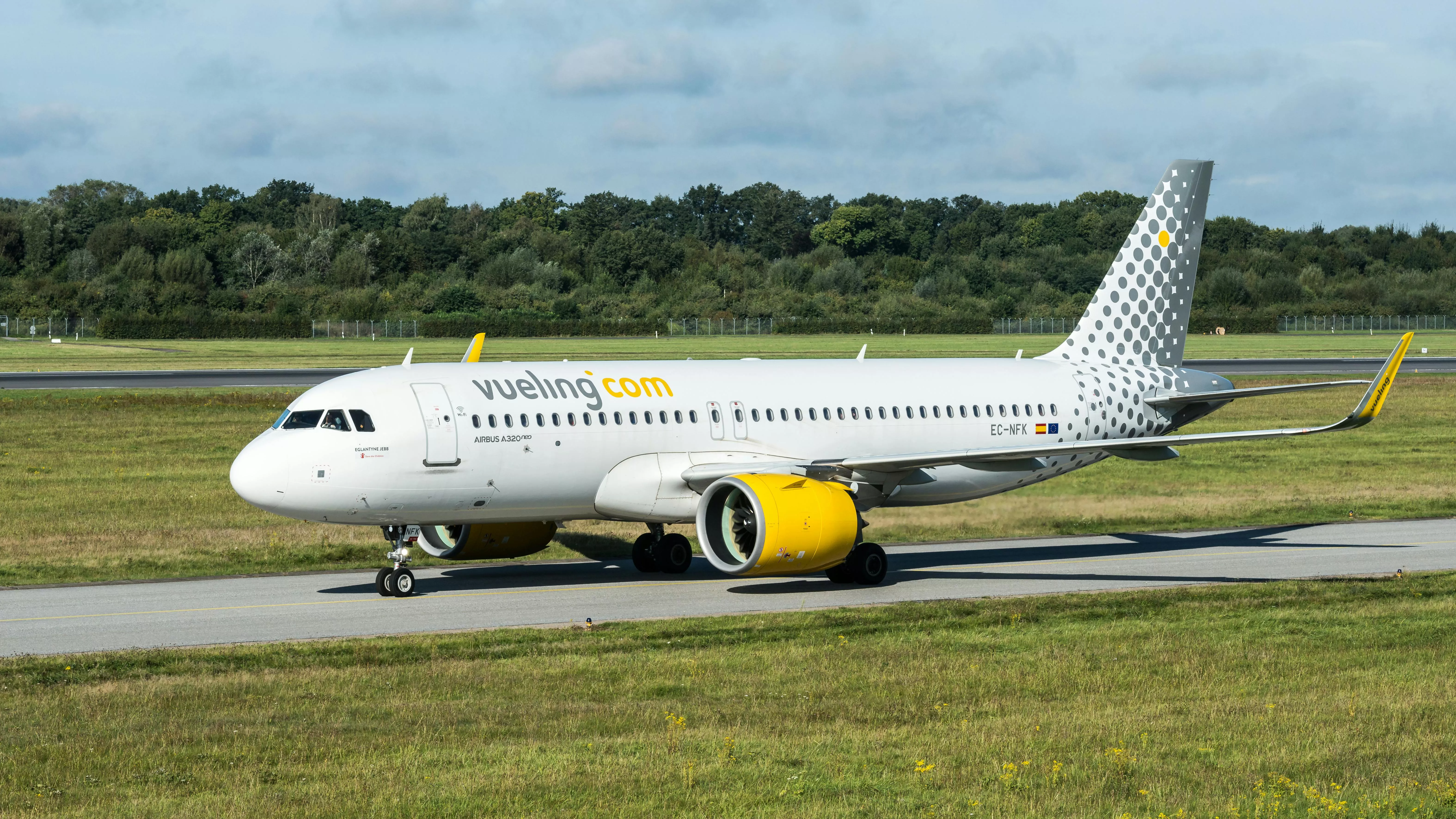 Airbus A320 Photo, Download The BEST