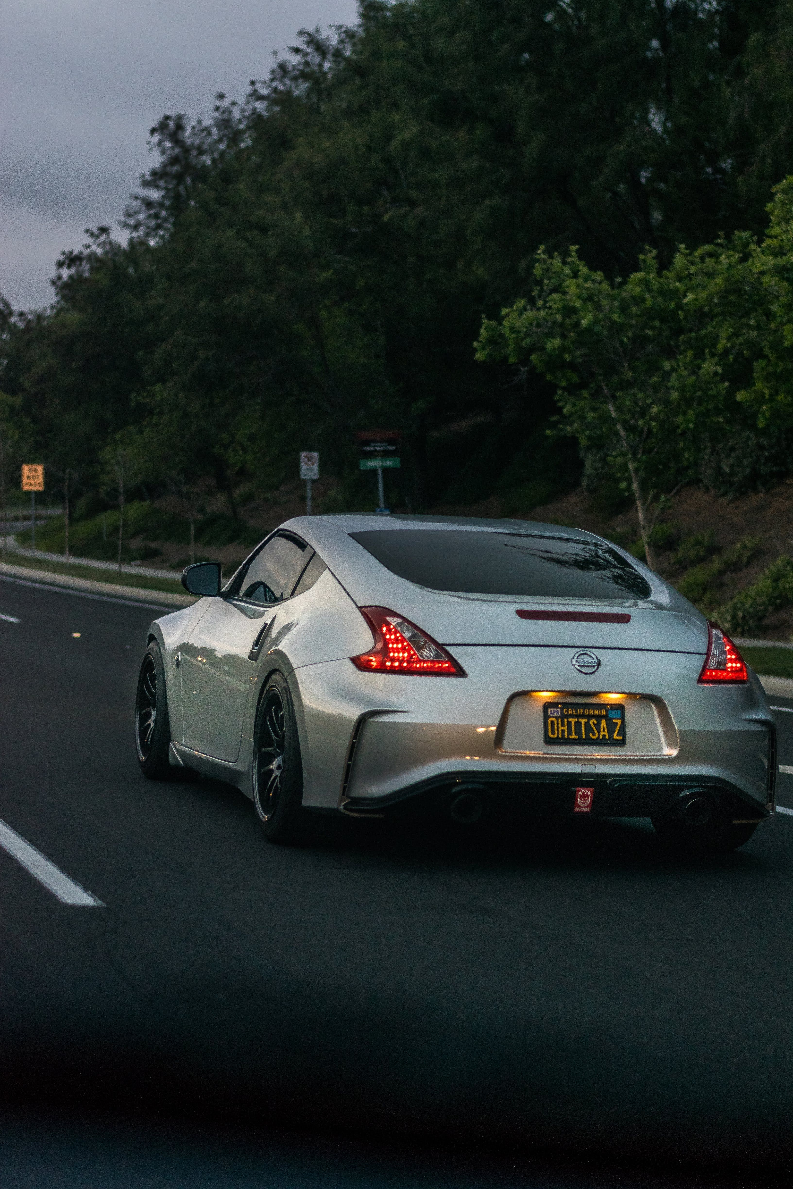 Download Nissan 370Z wallpaper