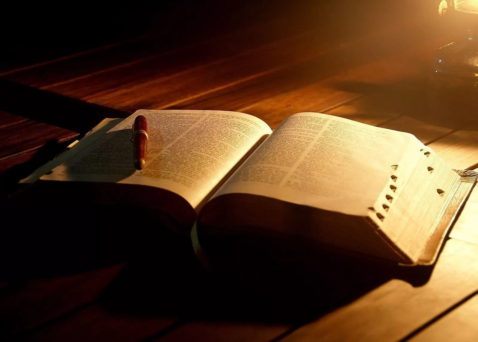 Bible Book Wallpaper Free Background