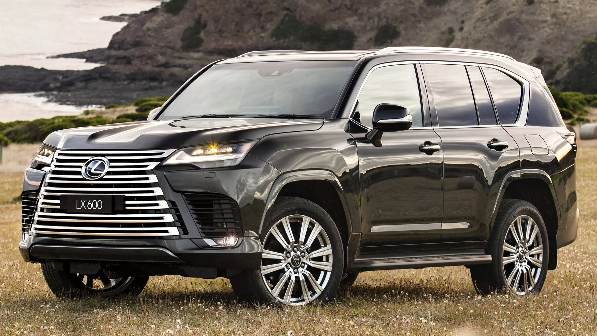 2022 Lexus LX (AU) and HD