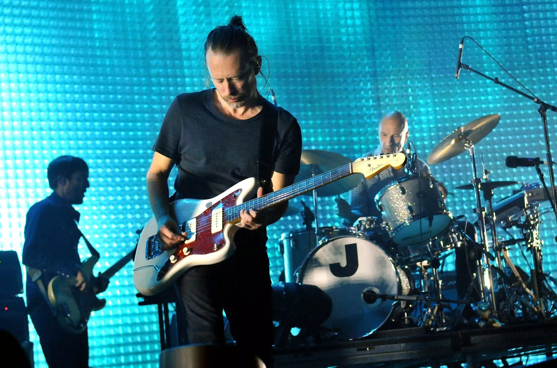 Download Radiohead Live Performance