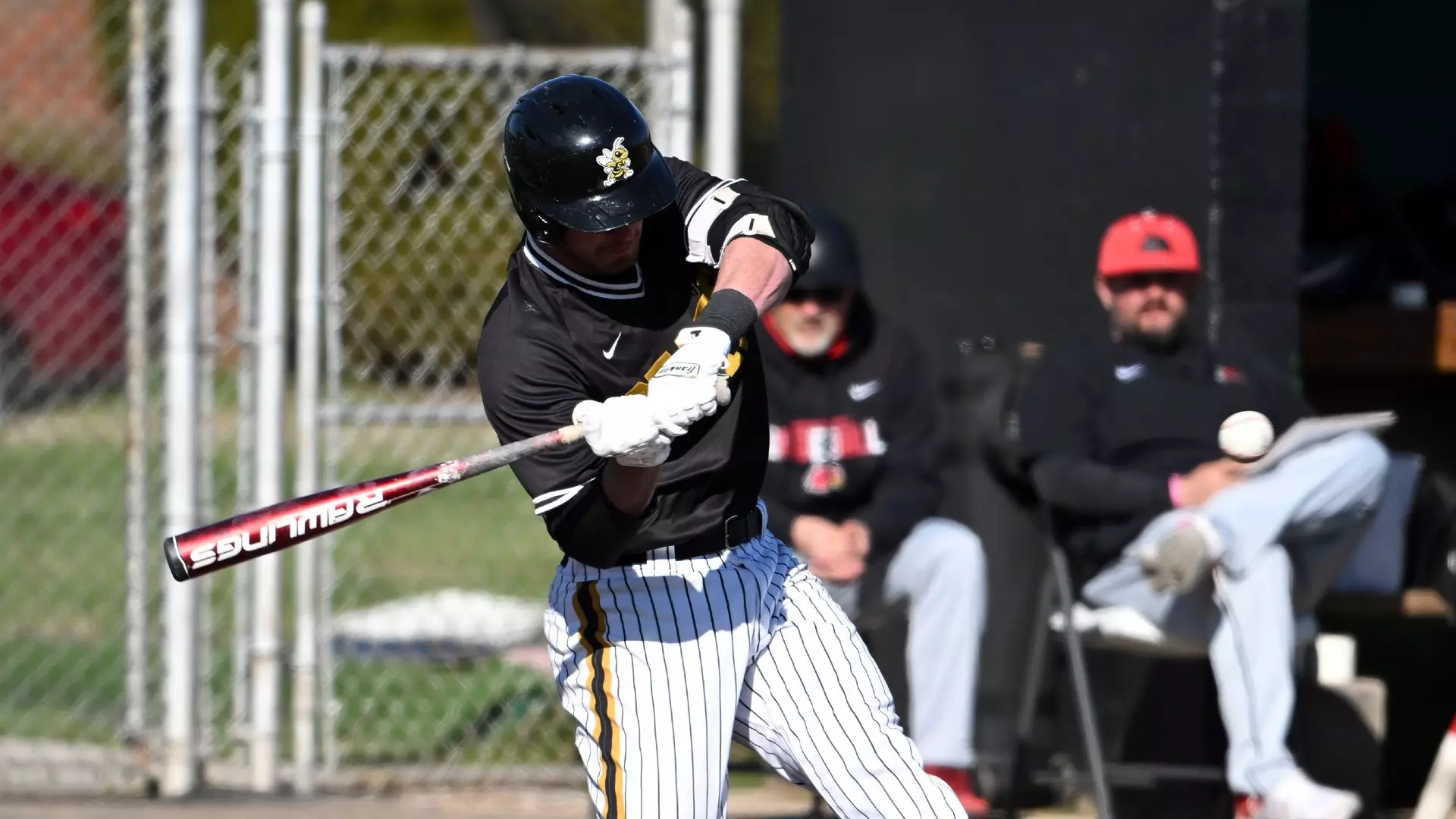 WVSU completes weekend sweep