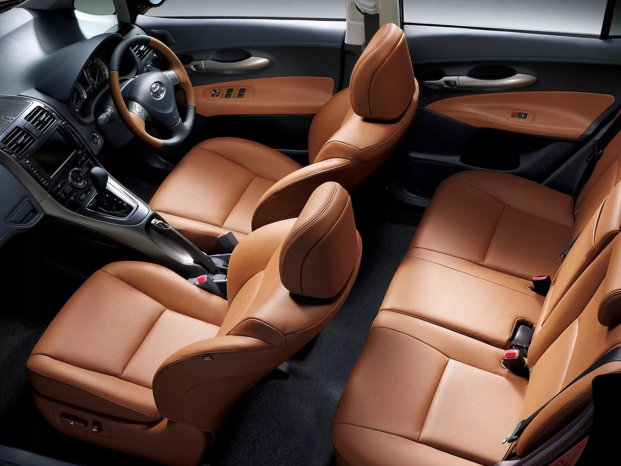 Toyota Blade Image Interior