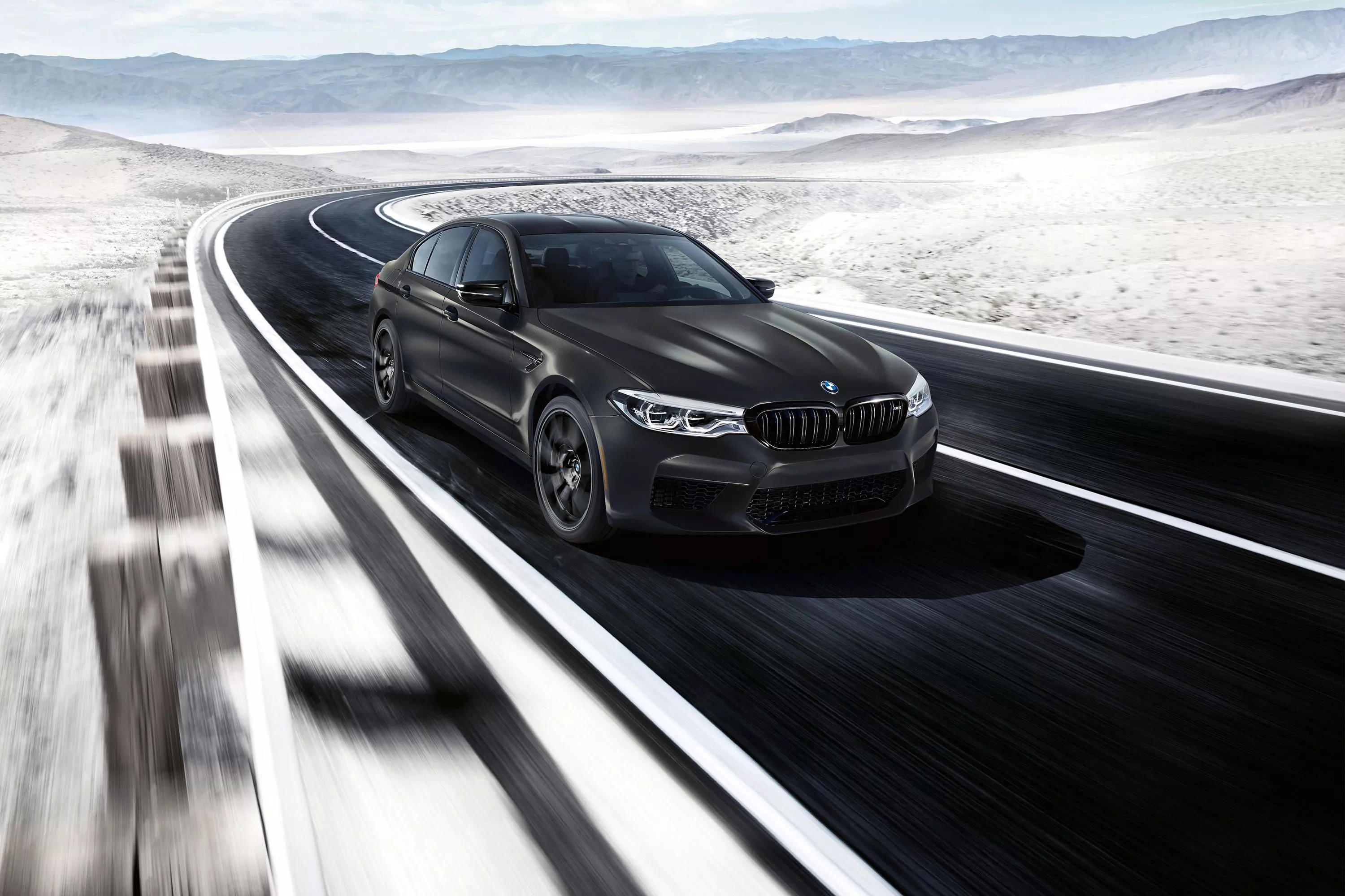 M5 Edition 35 Years is a dark gray