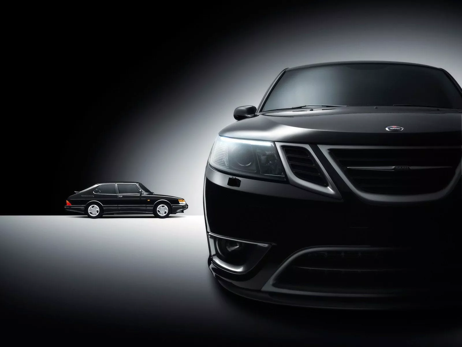 Download Car Vehicle Saab Wallpaper