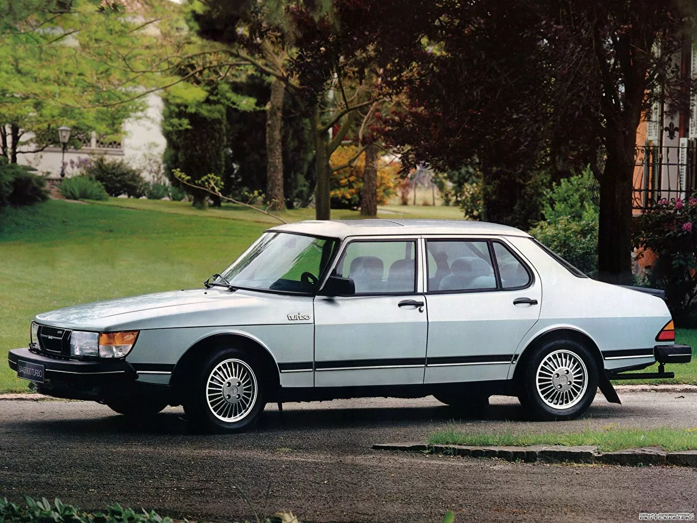 Picture Saab Sedan Cars