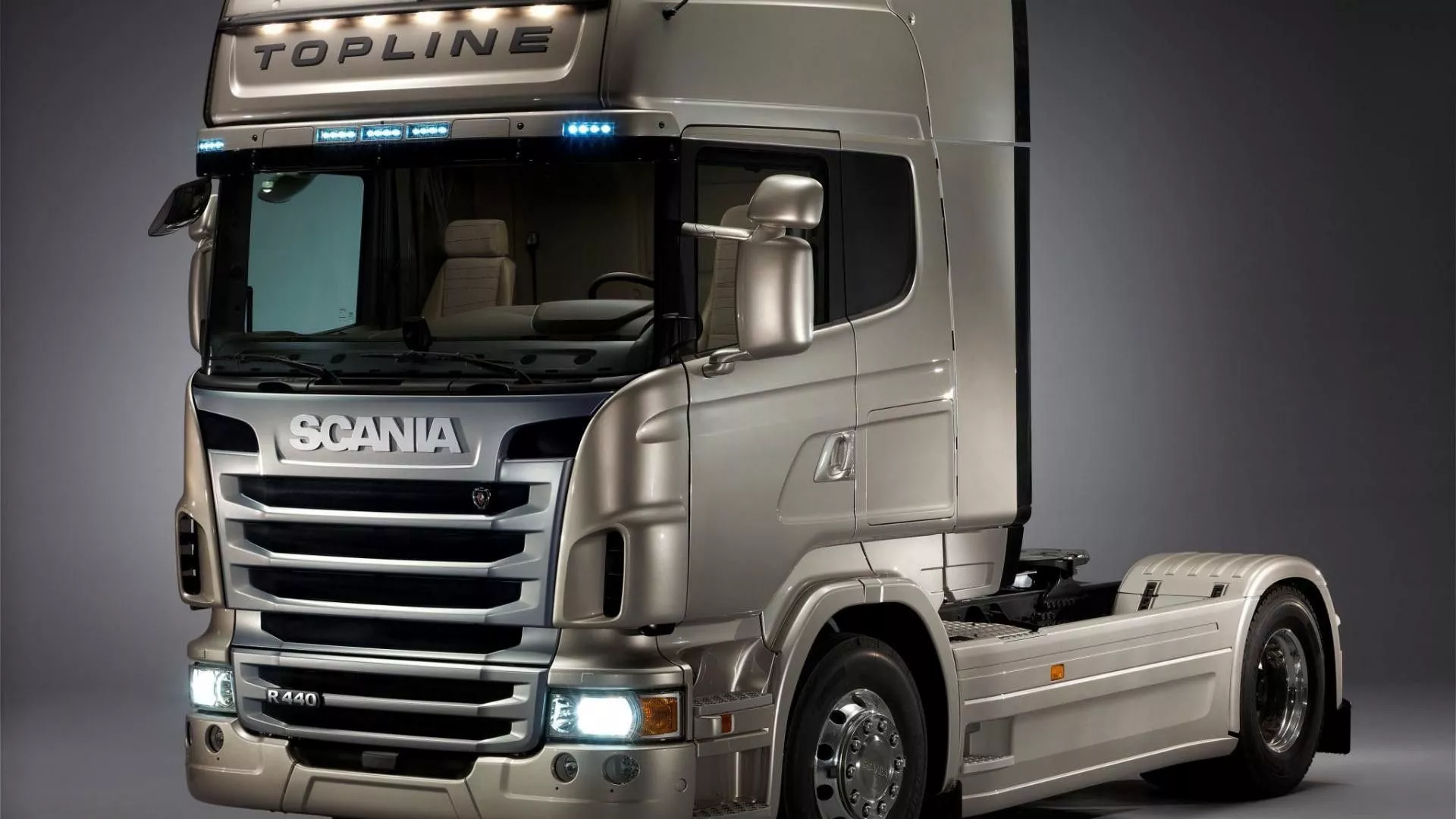 Powerful truck Scania Desktop