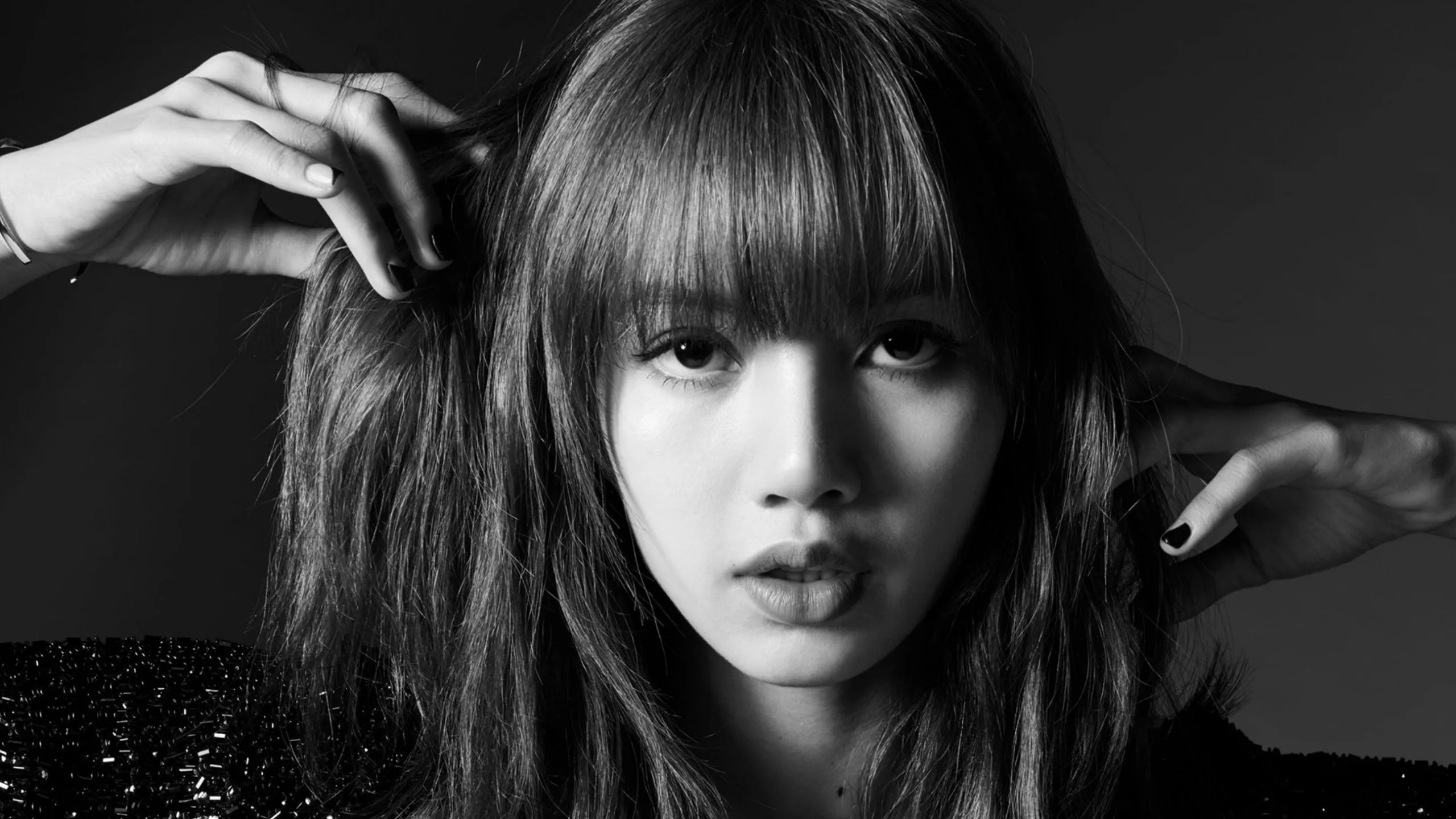 Lisa (Blackpink) Wallpaper (