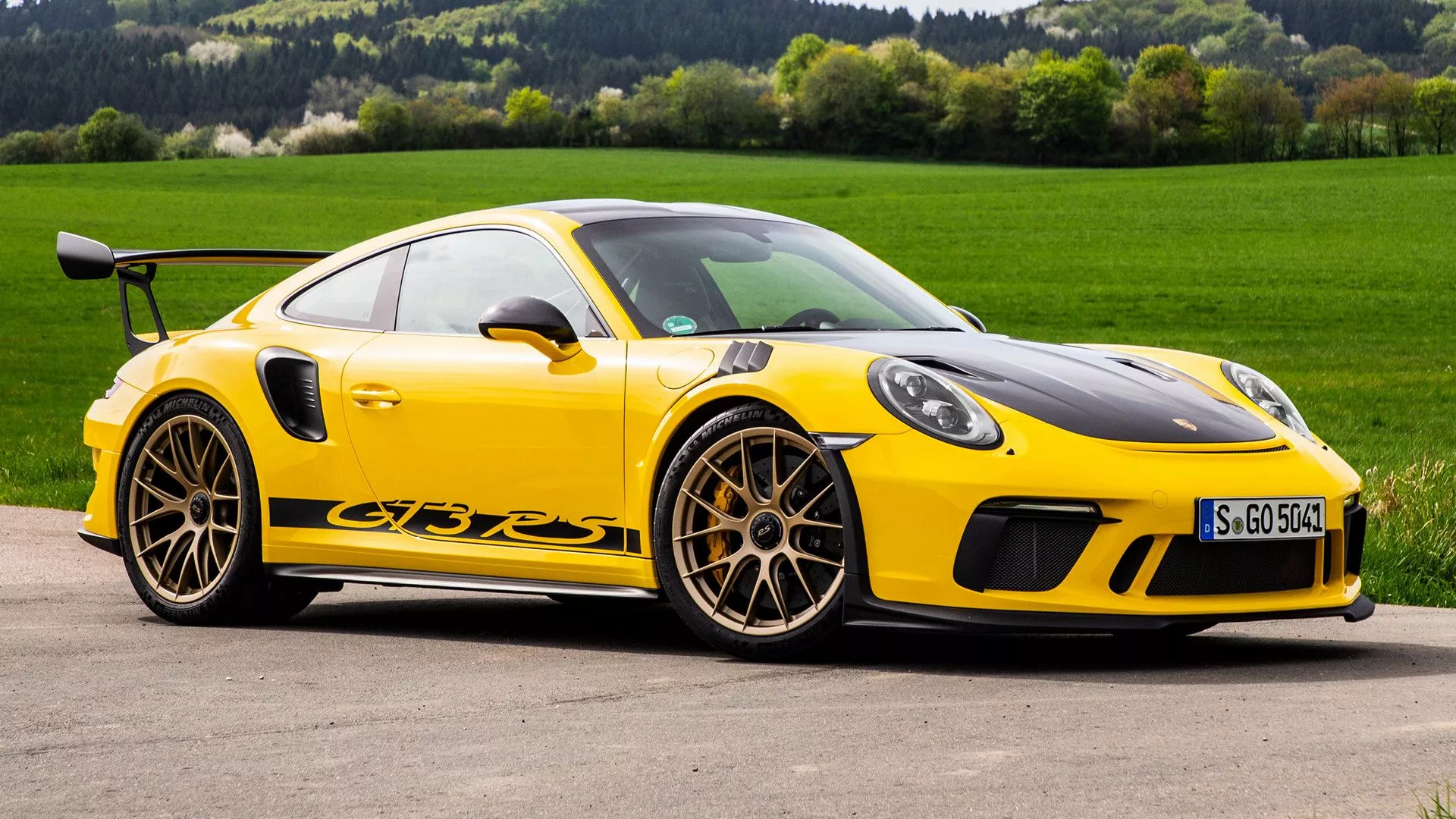 Porsche 911 GT3 RS Weissach