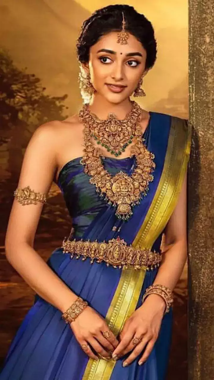 Stylish looks of Preity Mukhundhan