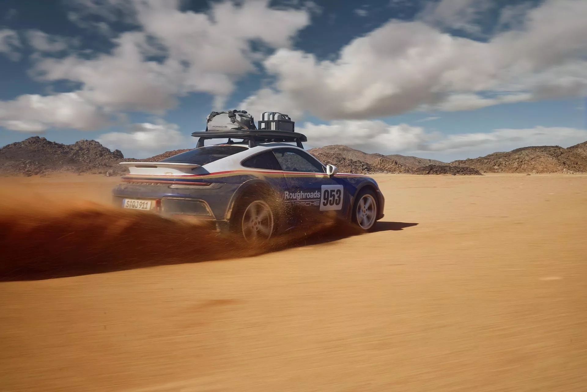 Official: Porsche 911 Dakar