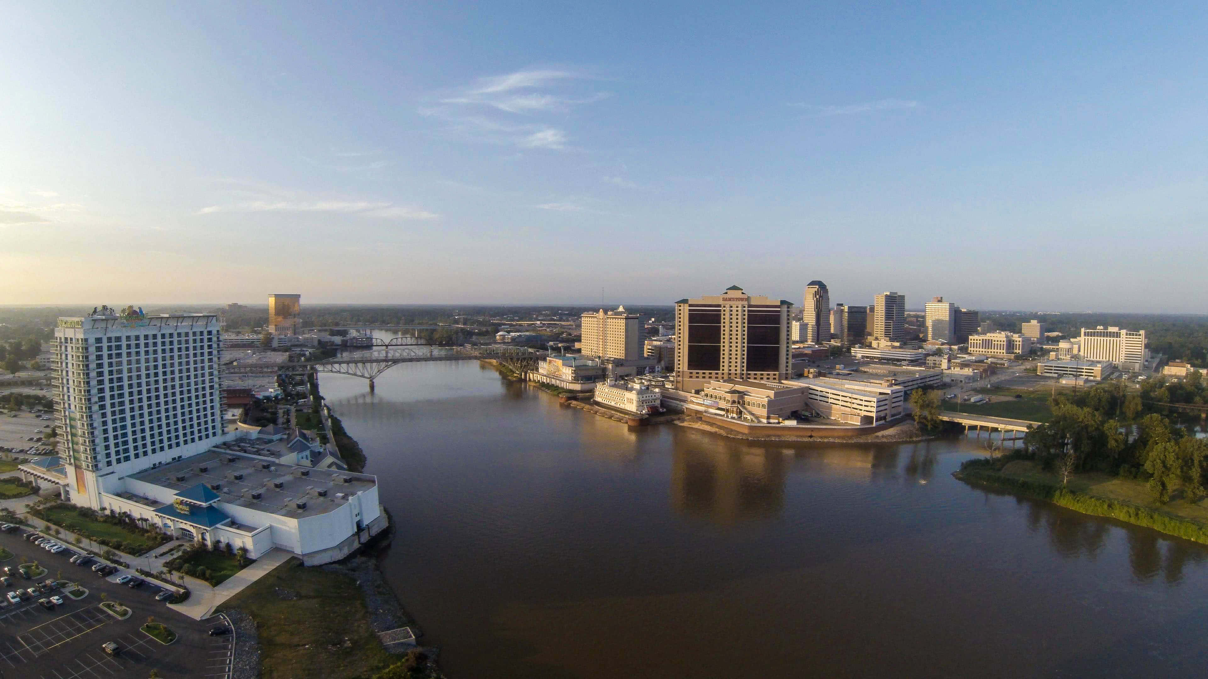 Over Shreveport Skyline' Wallpaper