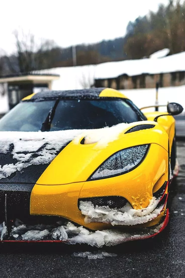 KOENIGSEGG wallpaper