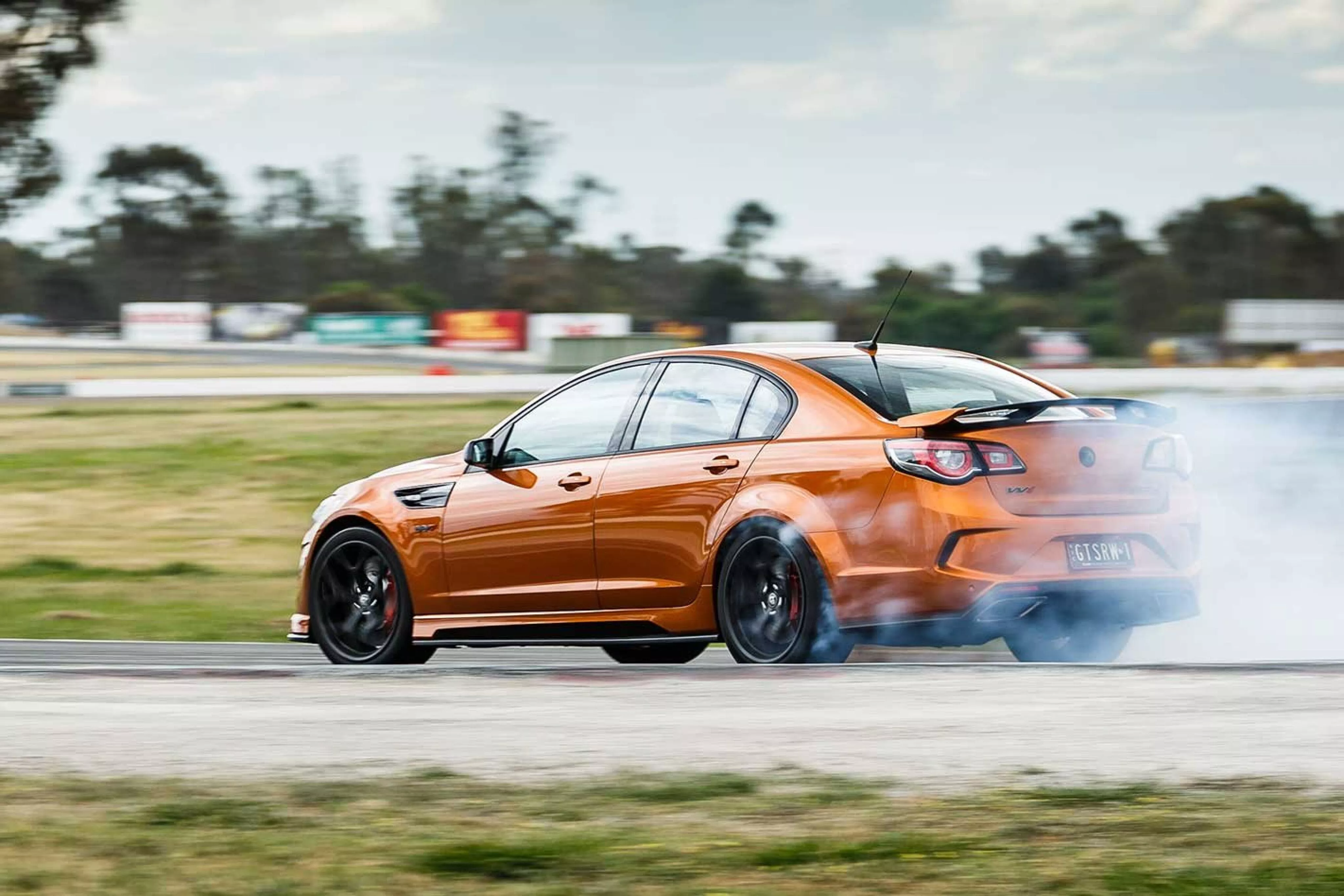 HSV GTSR W1 sells for $888