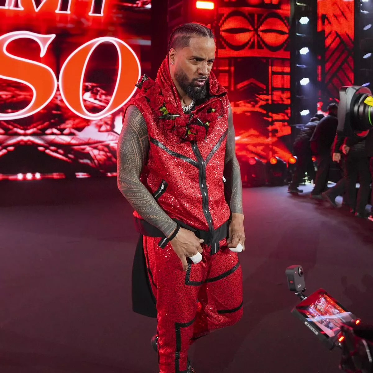 Jey Uso vs. Jimmy Uso: photo