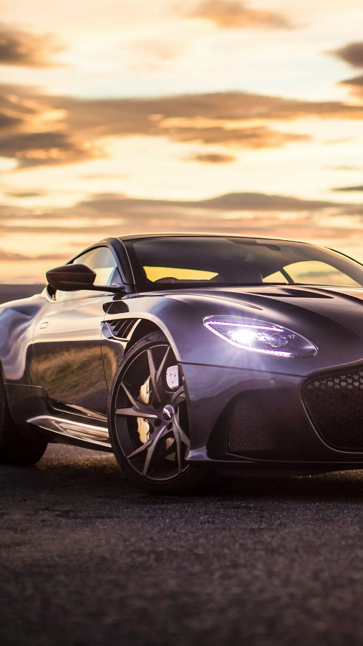 Aston Martin Wallpaper