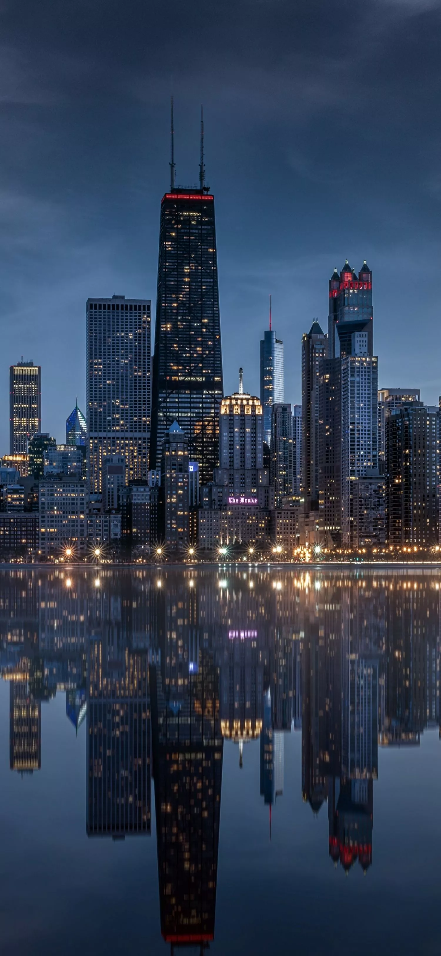 Chicago City Skyline At Night Wallpaper