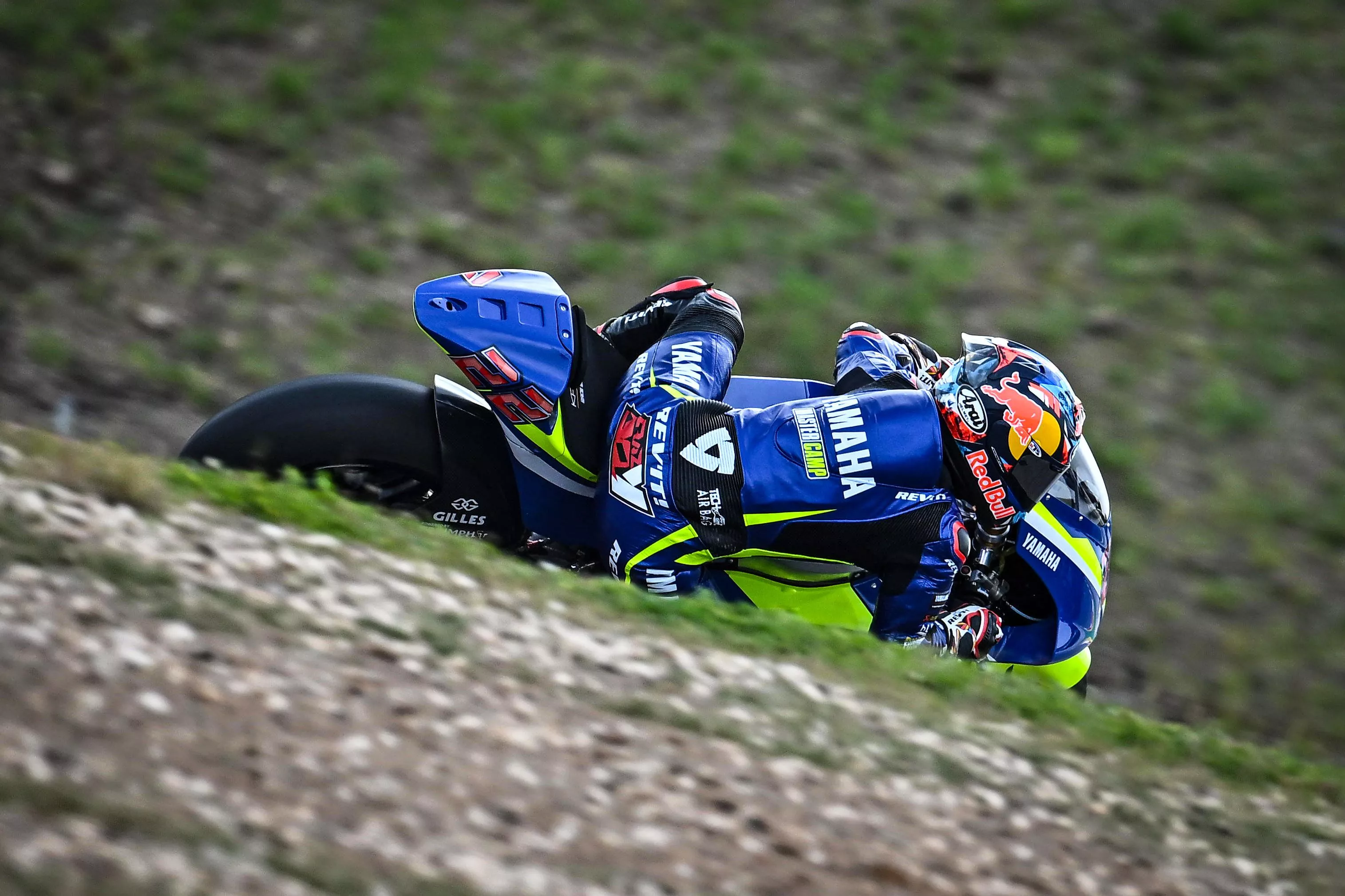 Yamaha VR46 Master Camp Team Close its