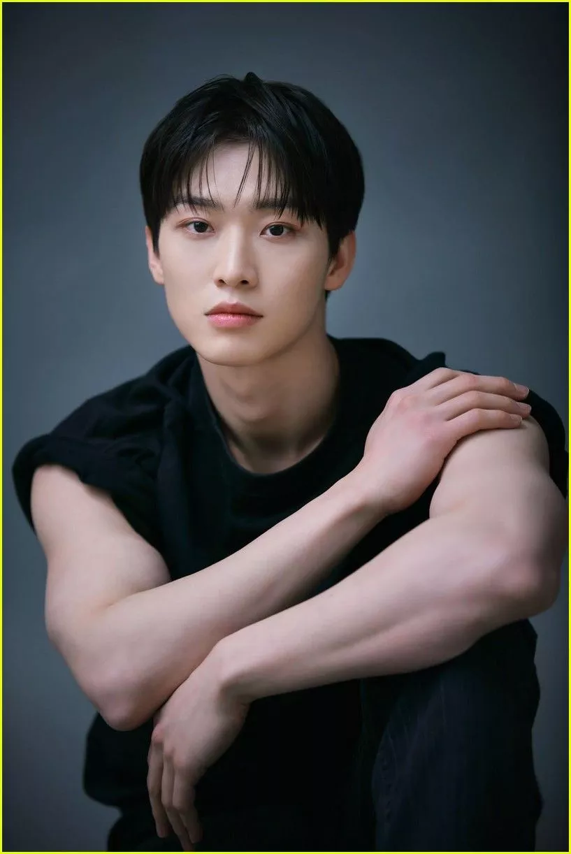 Meet 'XO, Kitty' Actor Sang Heon Lee