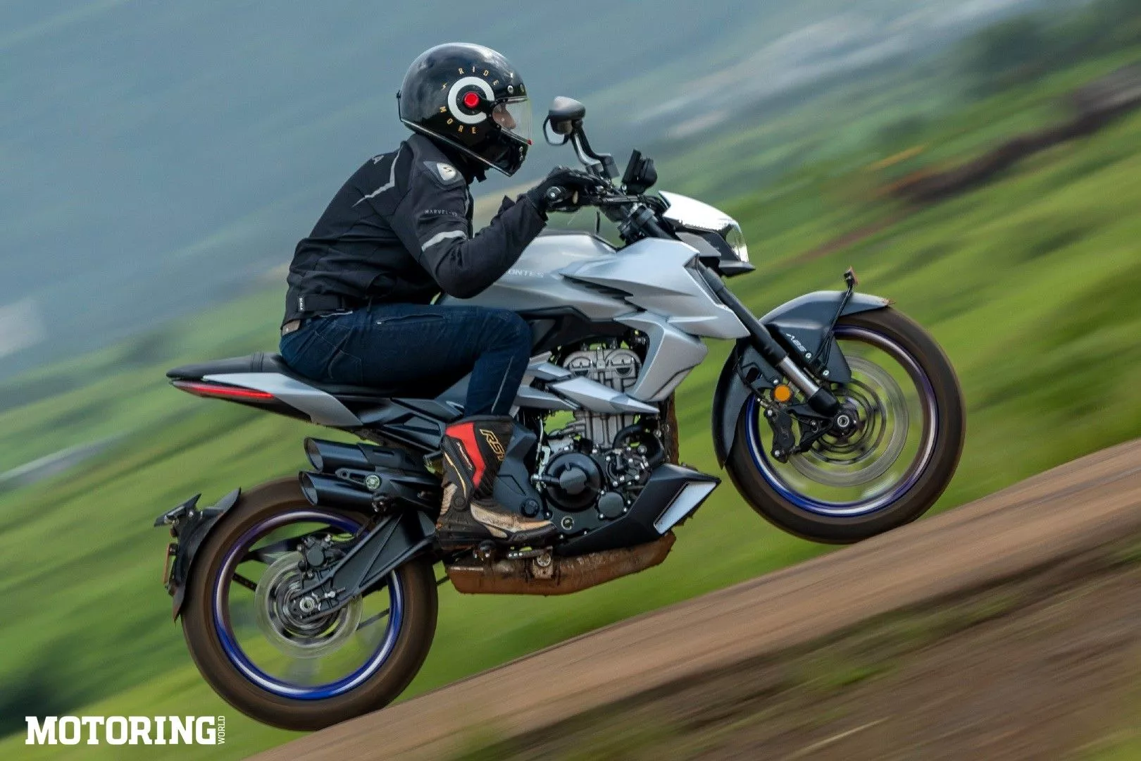 Zontes 350R Review: Welcome Surprises