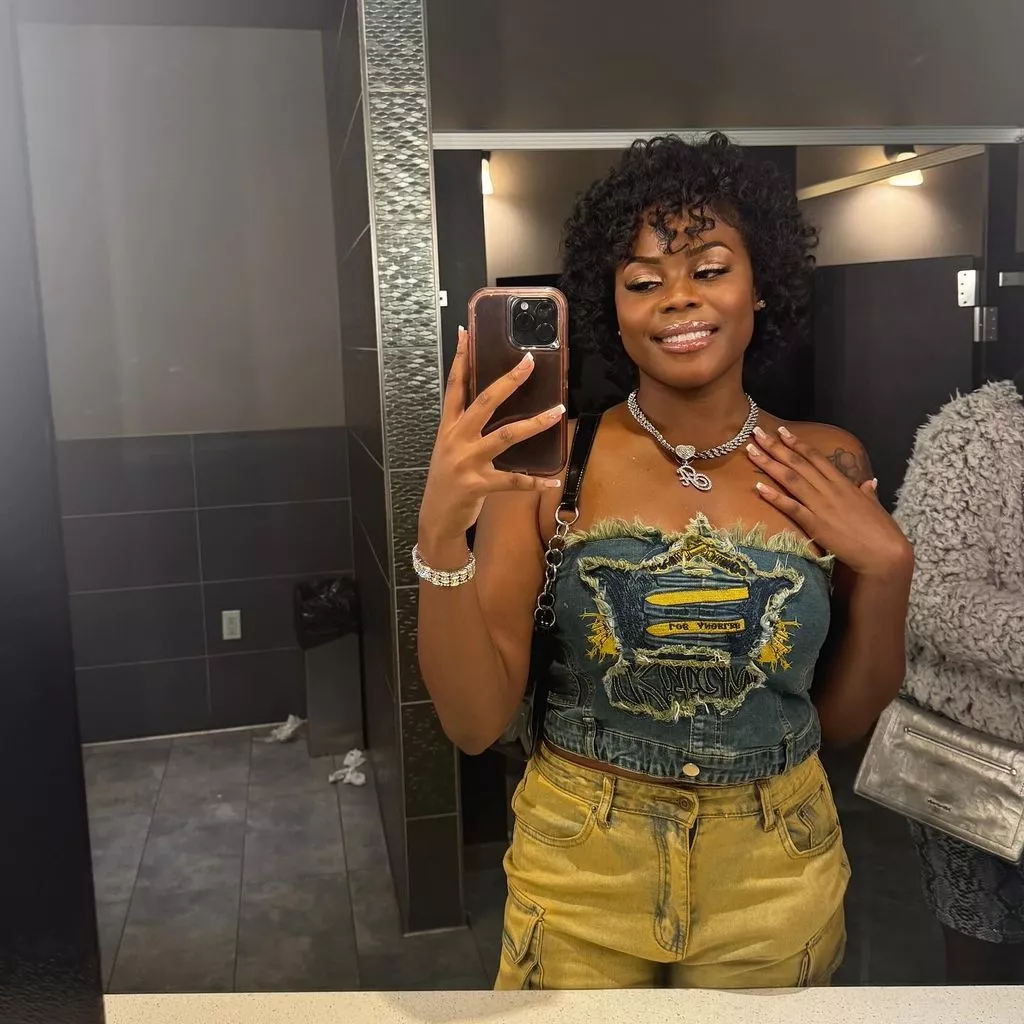 Alysha Burney Wallpapers - Wallpaper Cave