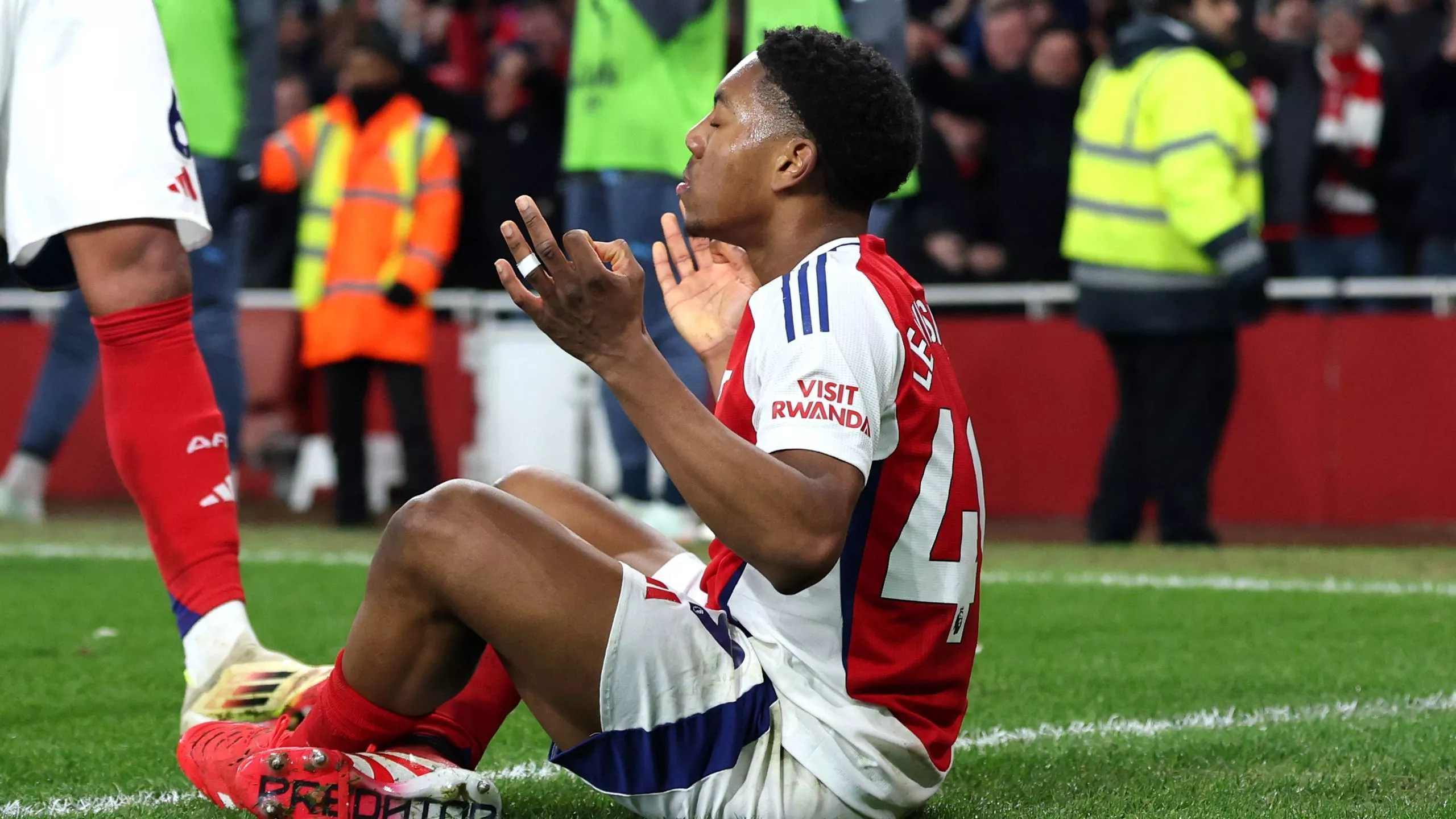 Arsenal 5 1 Manchester City: Premier